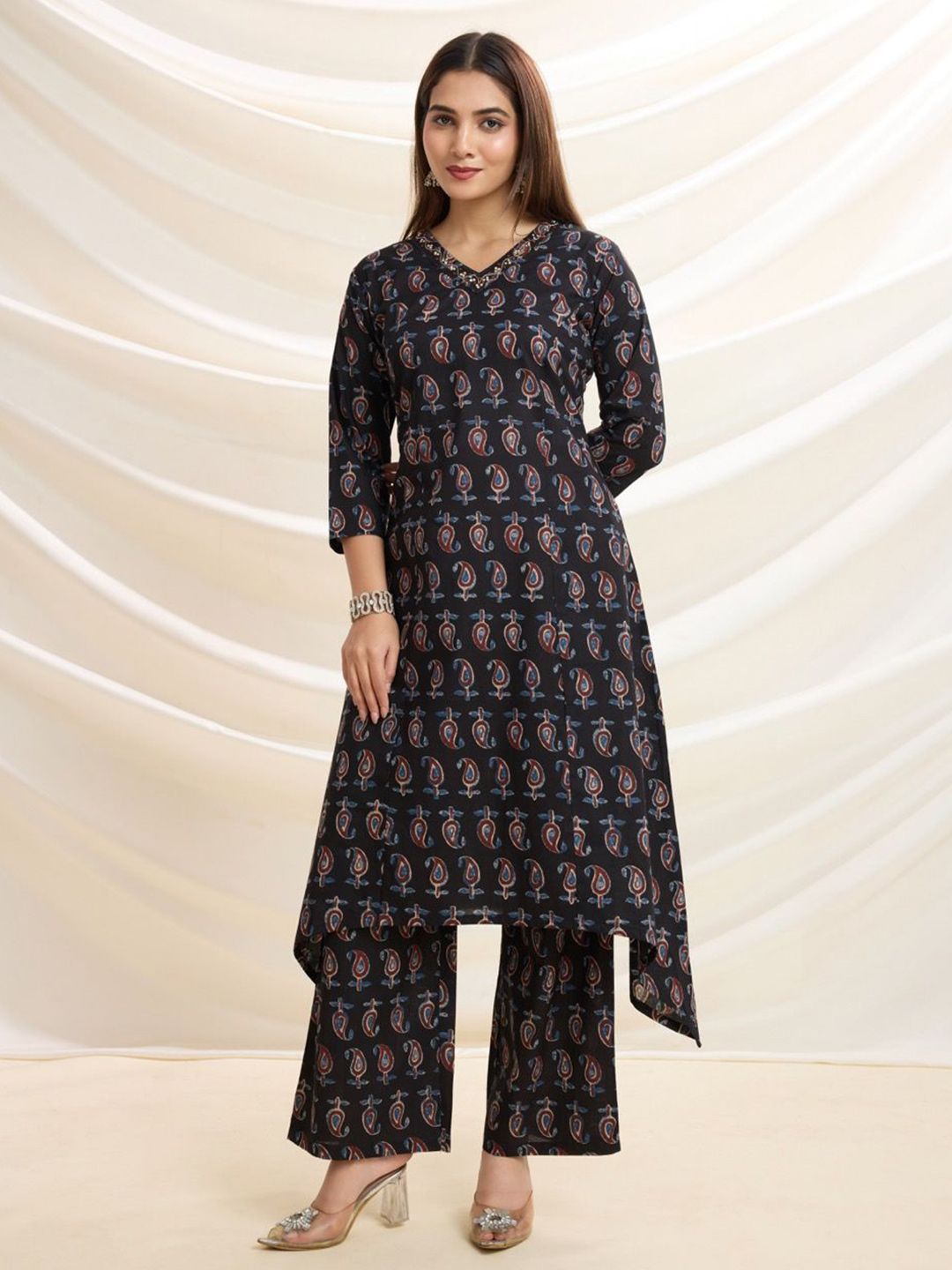 BEYOND ETHNIC Women Ethnic Motifs Printed Cotton Anarkali Kurta with Trousers