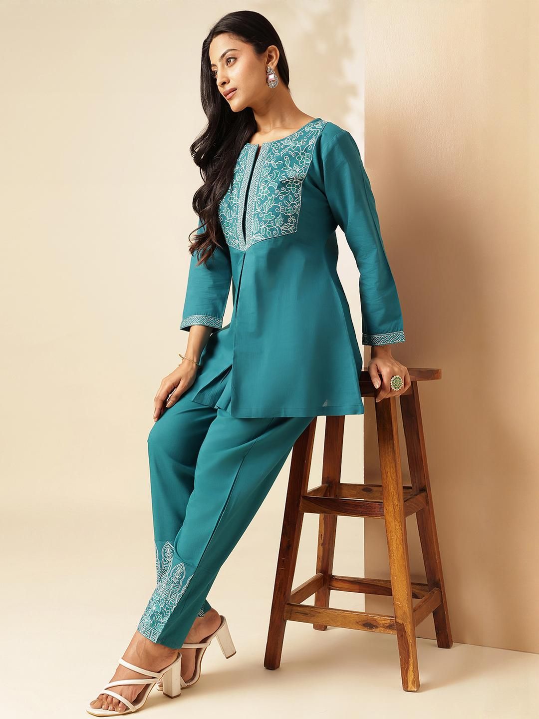 KALINI Women Embroidered Tunic with Trousers