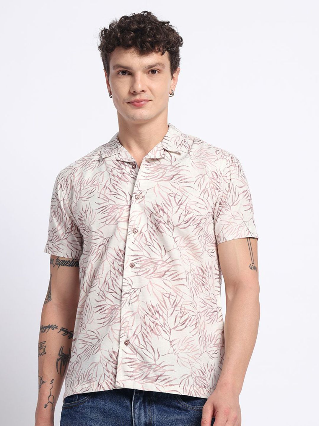 GENTLEREN Men Relaxed Floral Printed Casual Shirt-picture-14