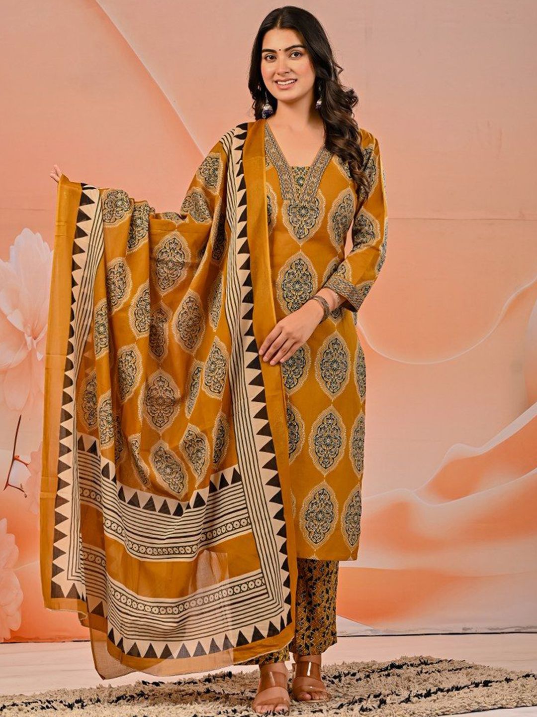 Khatri Creations Women Ethnic Motifs Printed Regular Pure Cotton Kurta Set With Dupatta