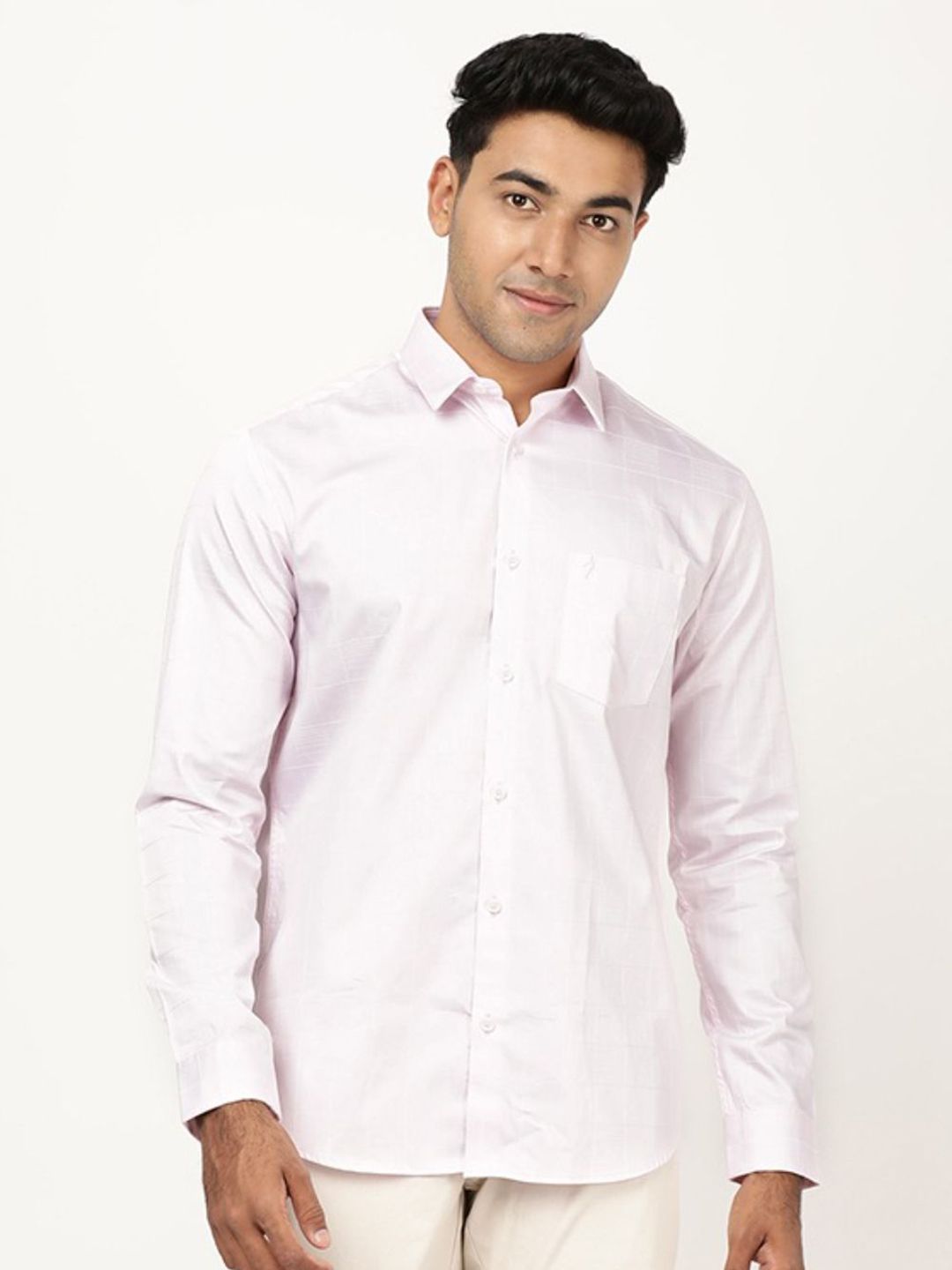 Indian Terrain Men Classic Fit Solid Spread Collar Pure Cotton Formal Shirt-picture-20