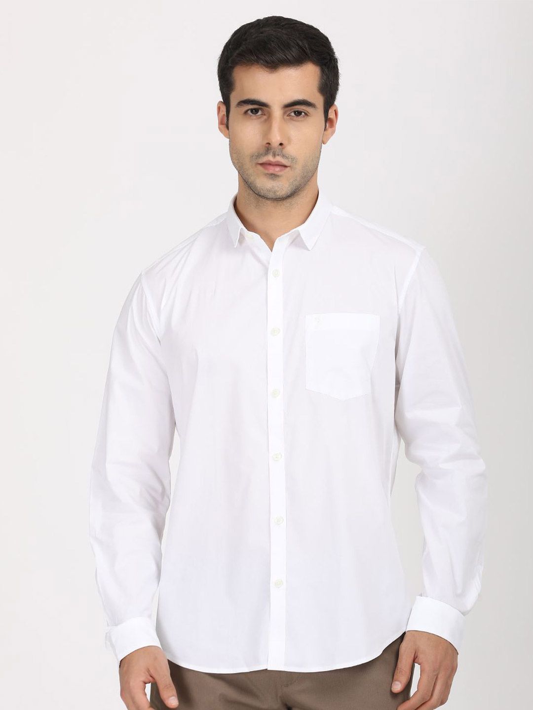 Indian Terrain Men Classic Fit Solid Spread Collar Cotton Formal Shirt-picture-19