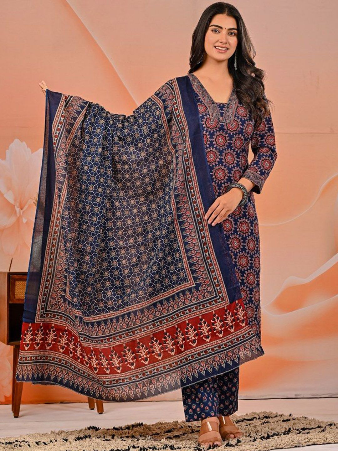 Khatri Creations Women Floral Printed Pure Cotton Kurta & Palazzos With Floral Dupatta