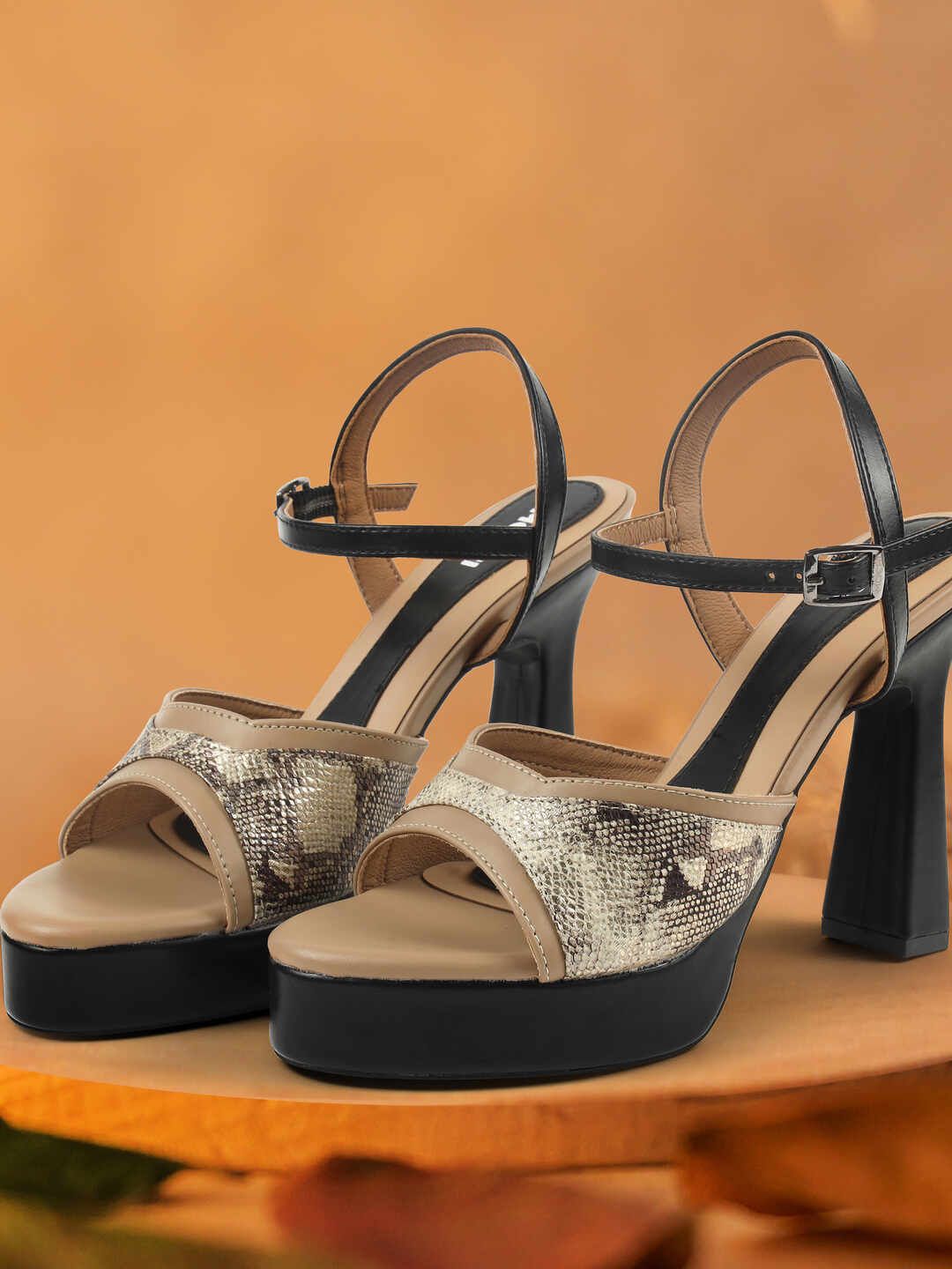 Mochi Women Block Heel Sandals-picture-21