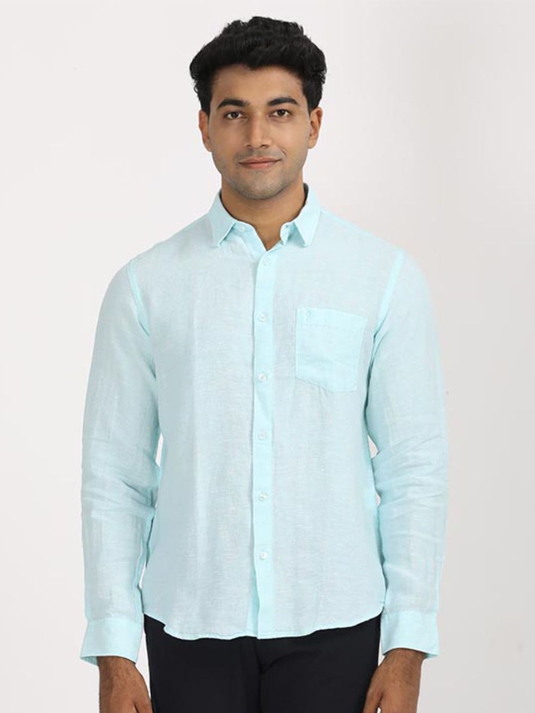 Indian Terrain Men Classic Fit Solid Spread Collar Linen Casual Shirt-picture-35