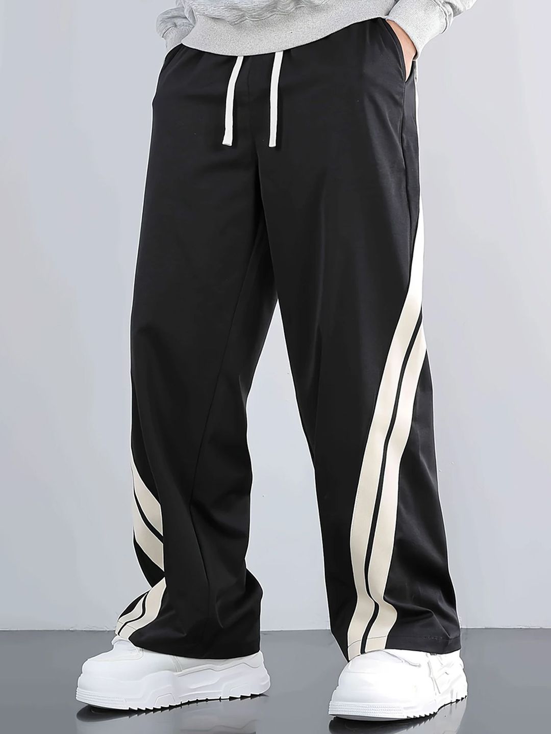 The Modern Soul Men Cotton Loose-Fit Track Pant-picture-23