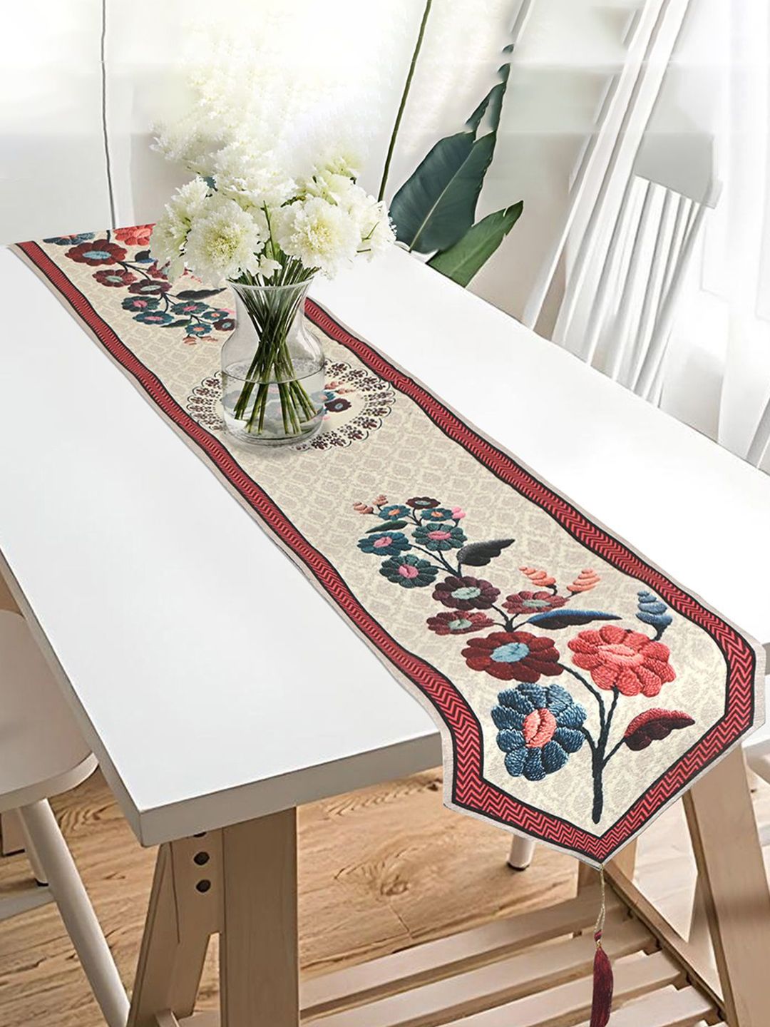Kuber Industries Maroon & Beige Floral Textured Velvet 6 Seater Table Runner-picture-32