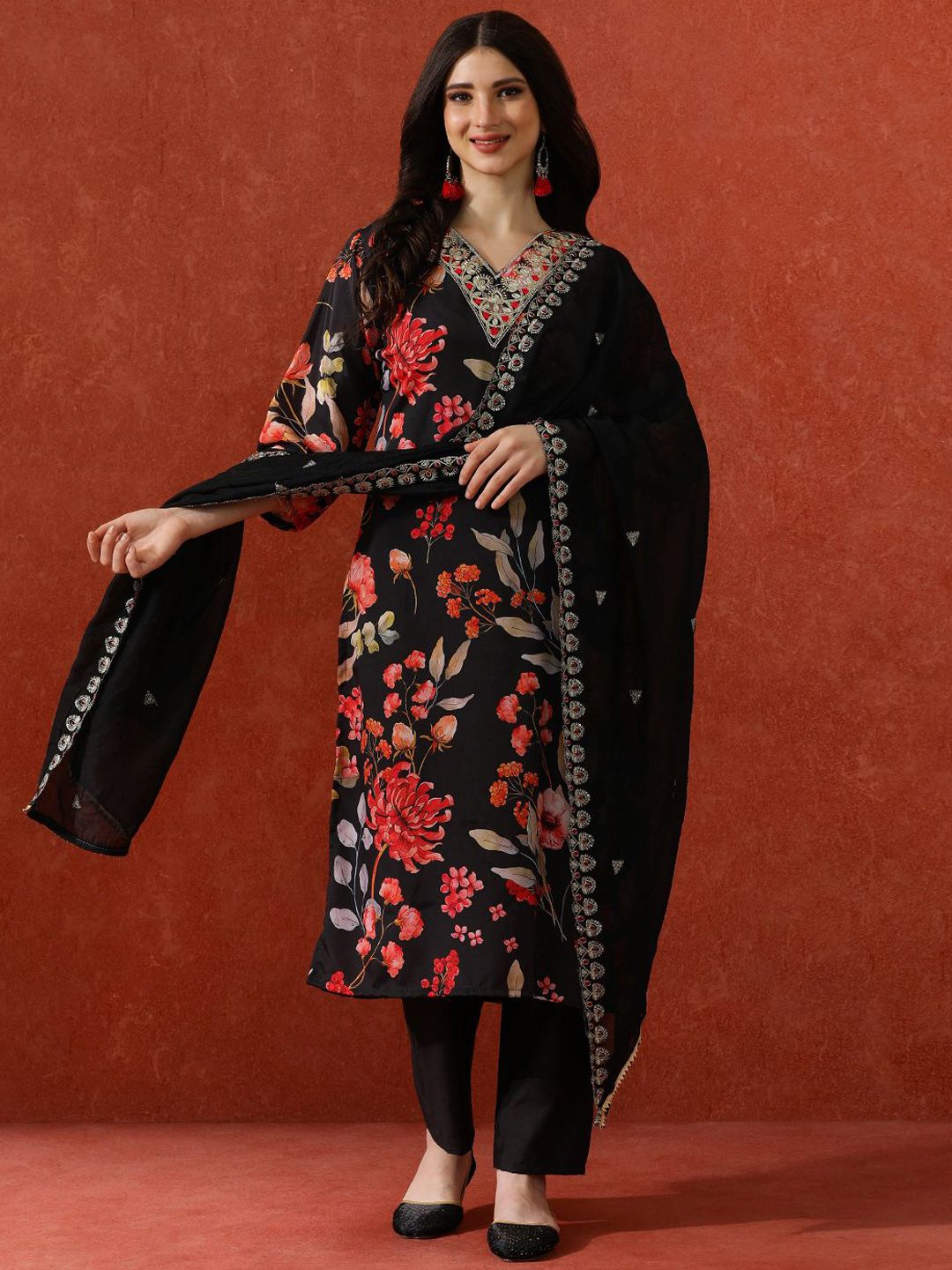 QSH Floral Printed A-Line Festive Kurta & Trousers With Dupatta