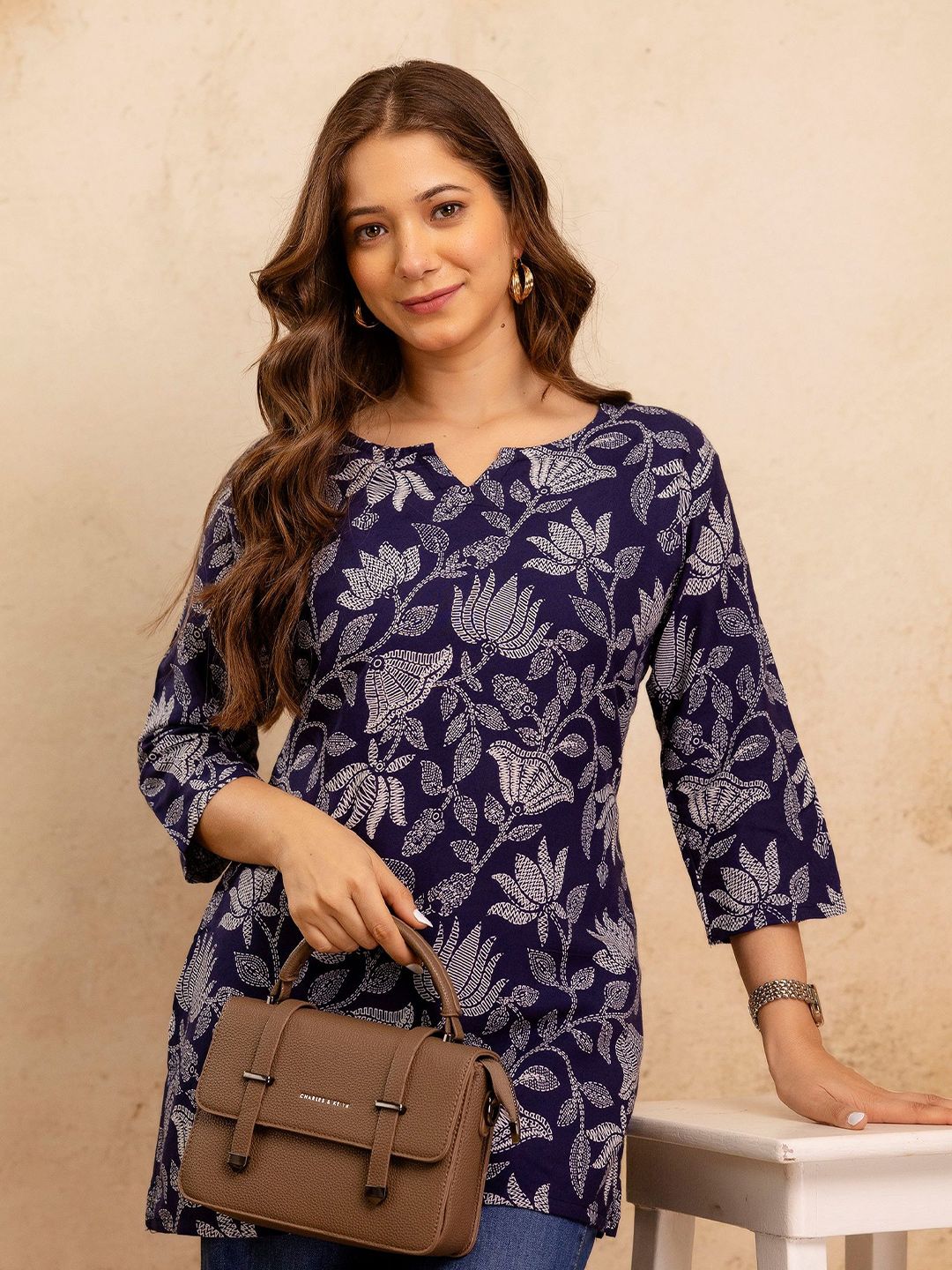 Mialo fashion Floral Printed V-Neck Kurti-picture-51