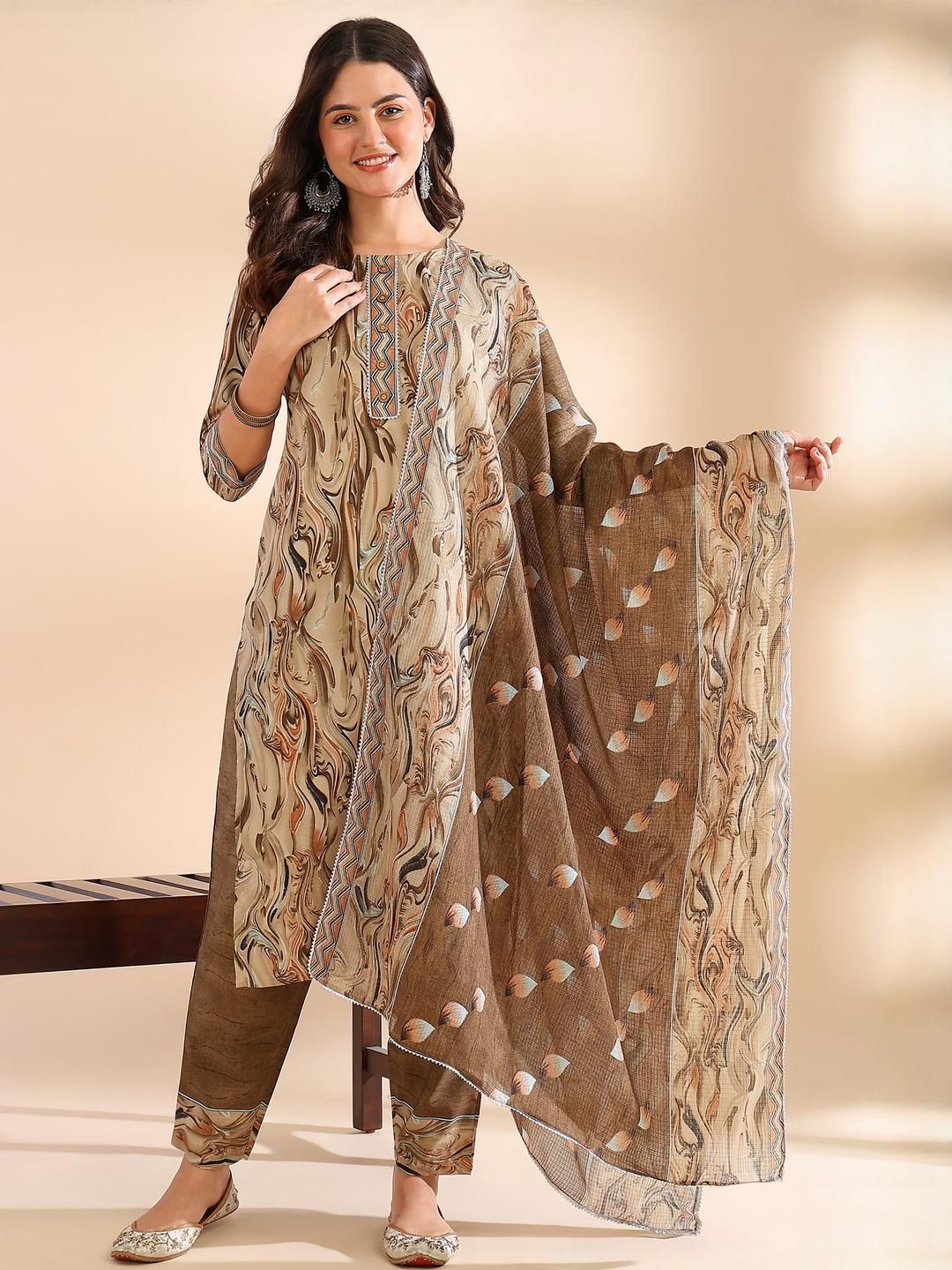 AARAGANA Women Multi Kurta Sets-picture-19