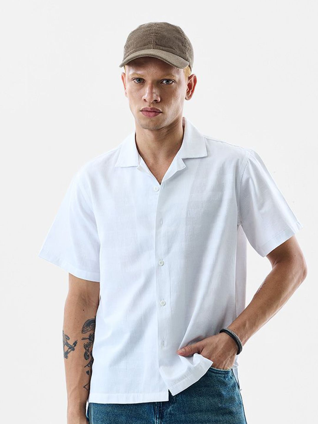 Snitch Men Textured Cuban Collar Casual Shirt-picture-39