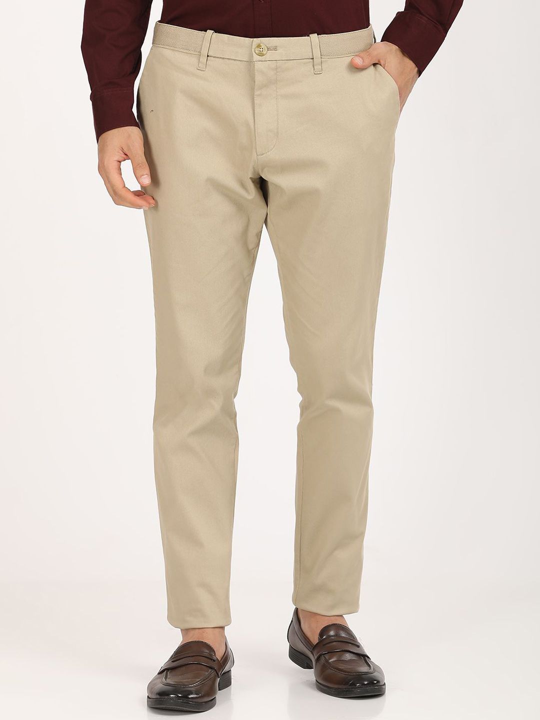 Indian Terrain Men Solid Mid-Rise Urban Tapered Fit Trousers-picture-23