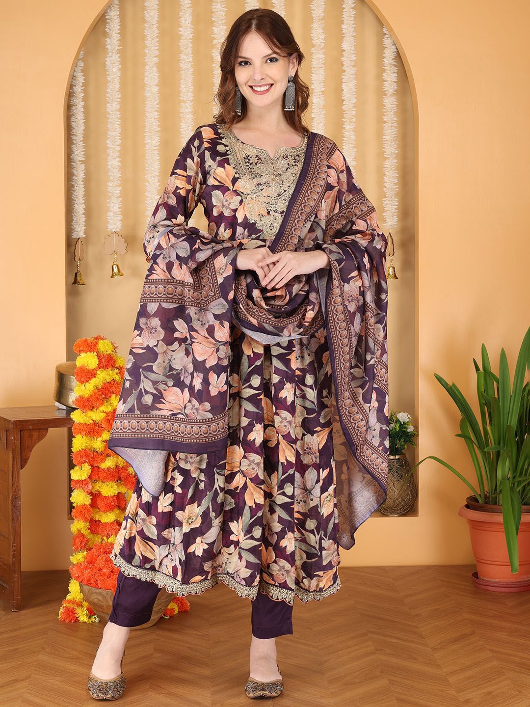 Anouk Women Floral Printed Regular Kurta with Trousers & Dupatta