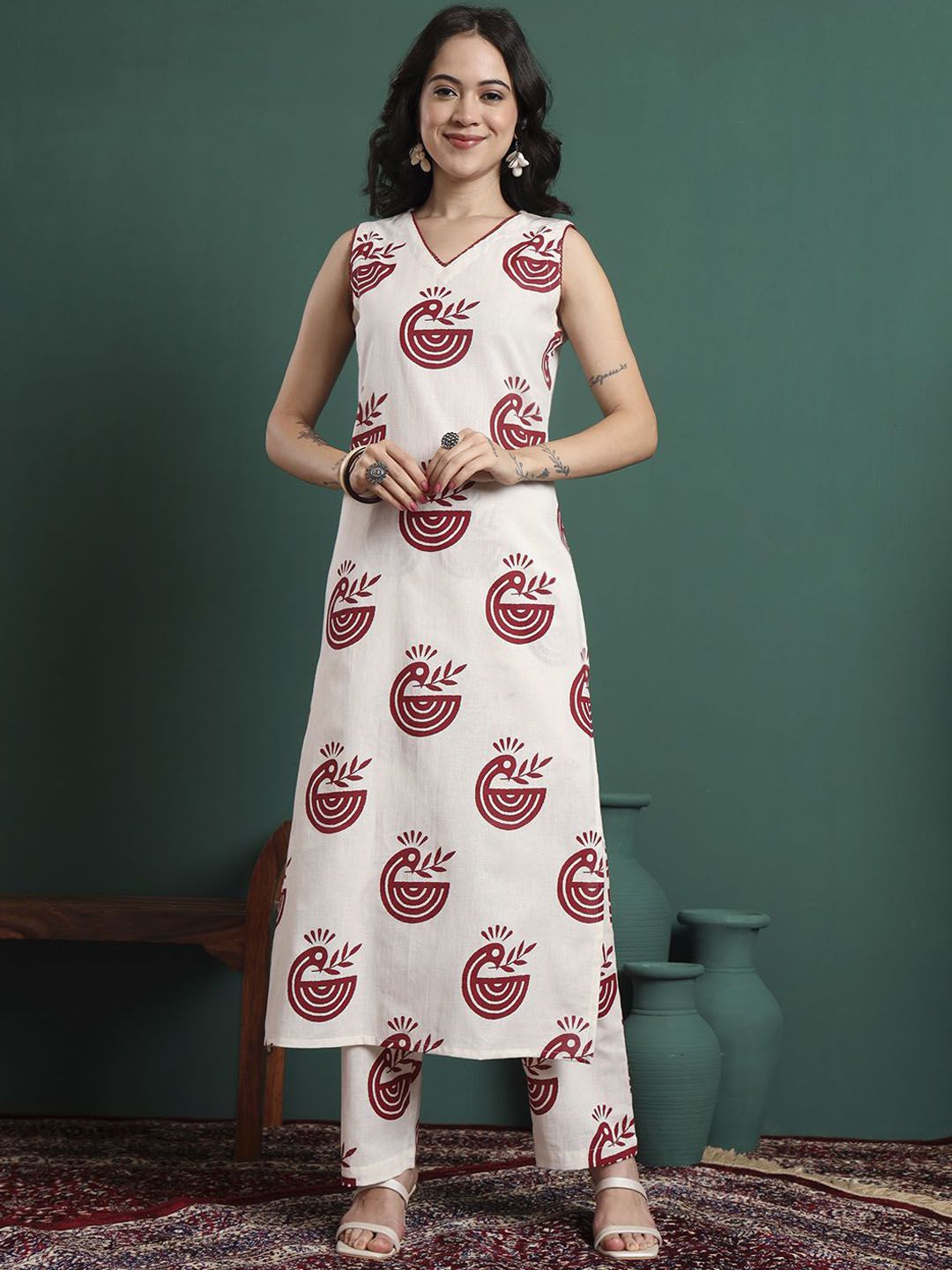 KALINI Women Ethnic Motifs Printed Kurta with Trousers