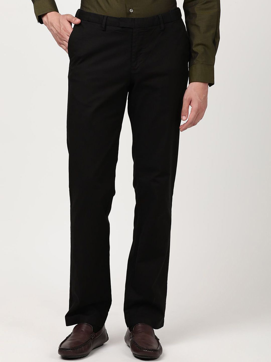 Indian Terrain Men Solid Kansas Regular Fit Mid-Rise Flat-Front Formal Trousers-picture-18