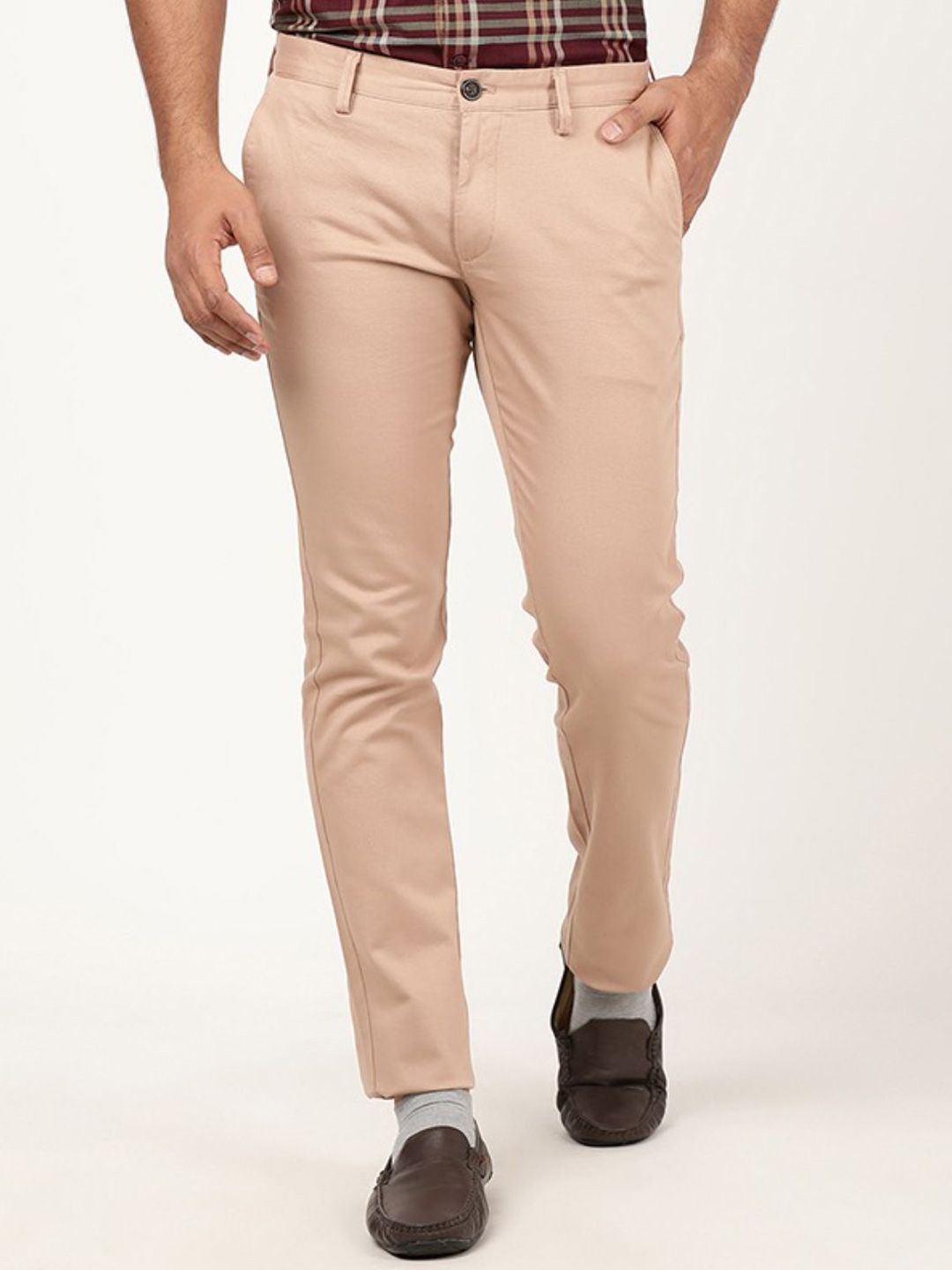 Indian Terrain Men Solid Mid-Rise Brooklyn Slim Fit Trousers-picture-22