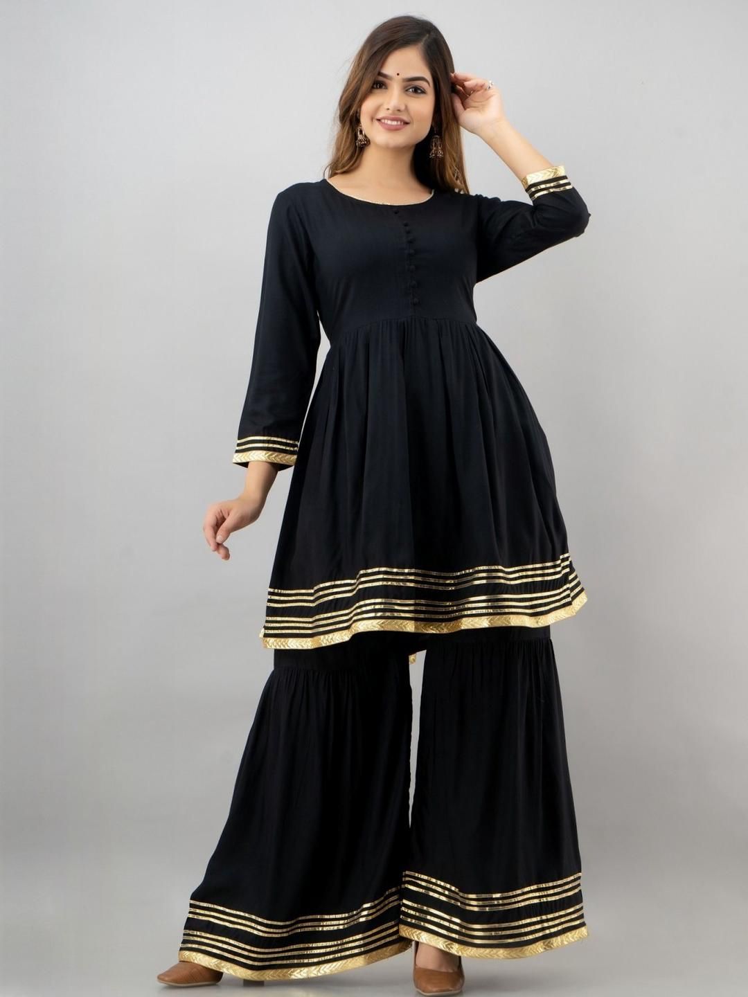 ASHISH PRINT Women Black Kurta Sets
