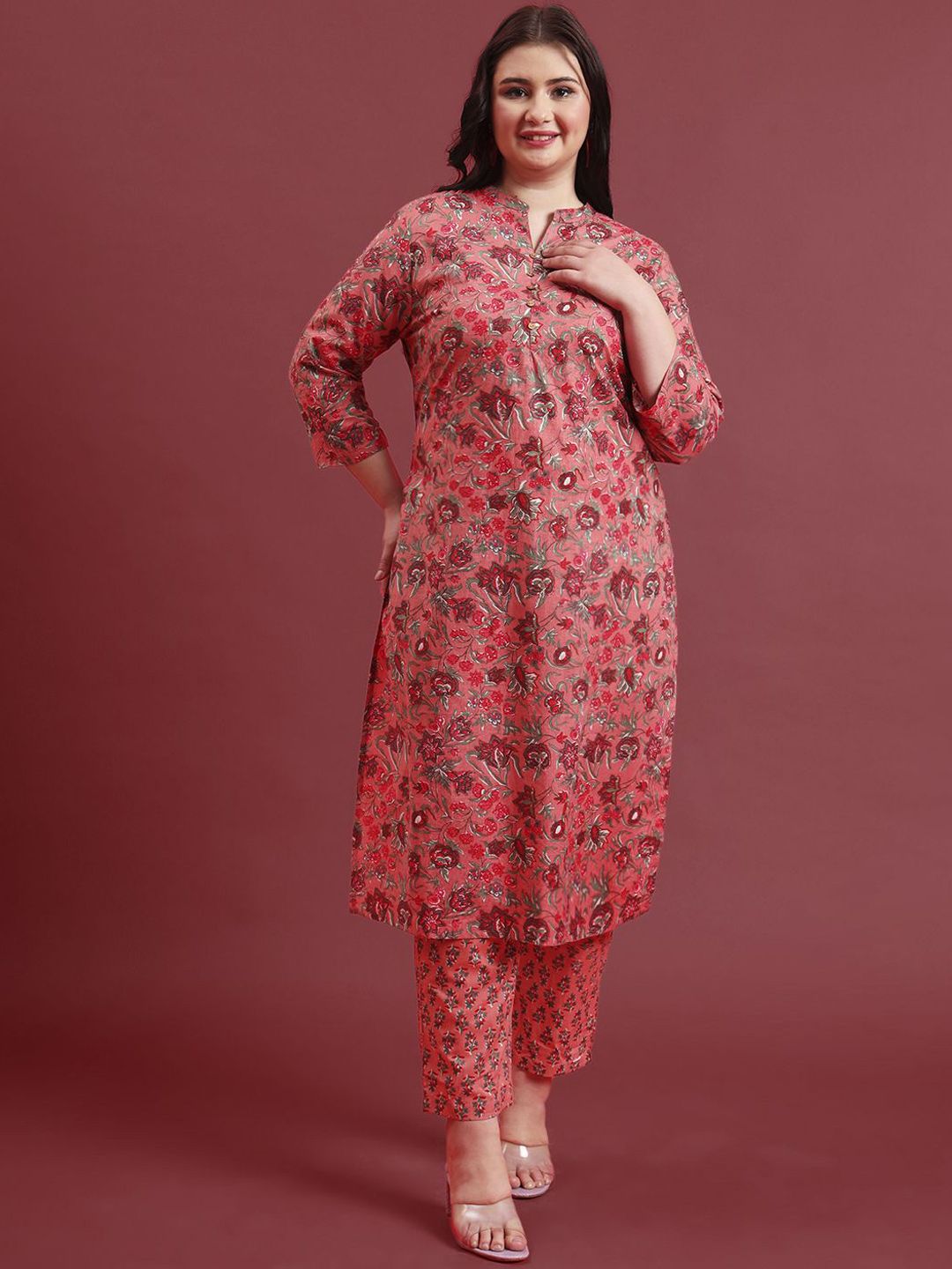 Aspriya Women Floral Printed Cotton Kurta with Trousers