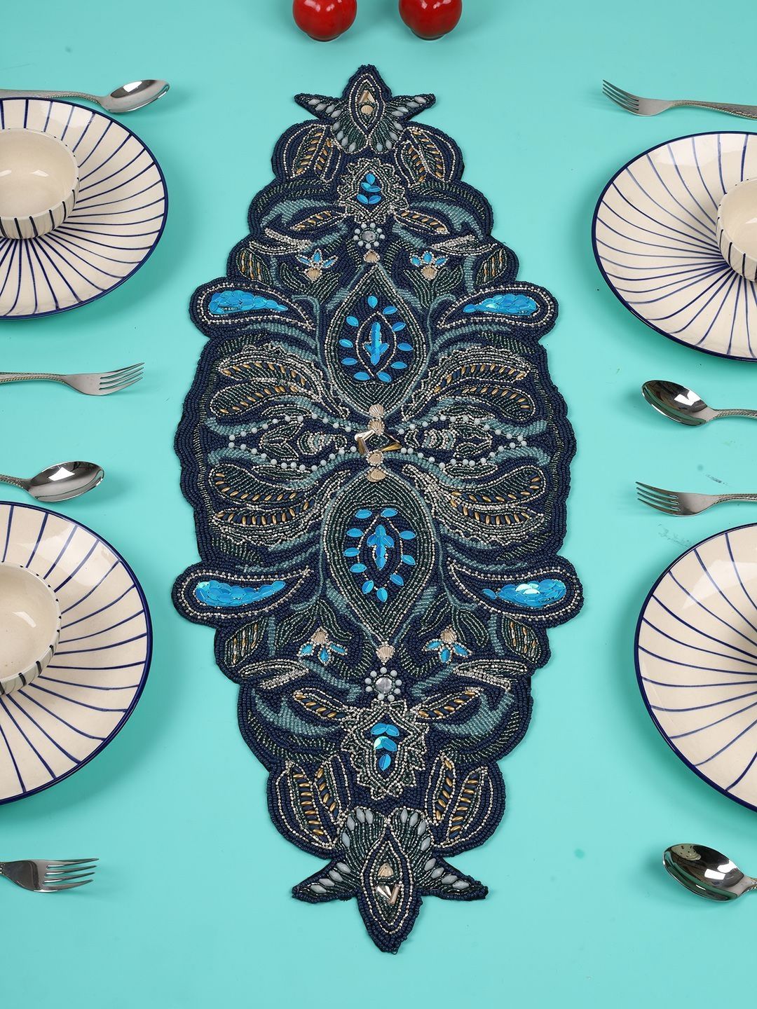 YWULY Navy Blue & White Embroidered Beaded Dining TableRunner-picture-22