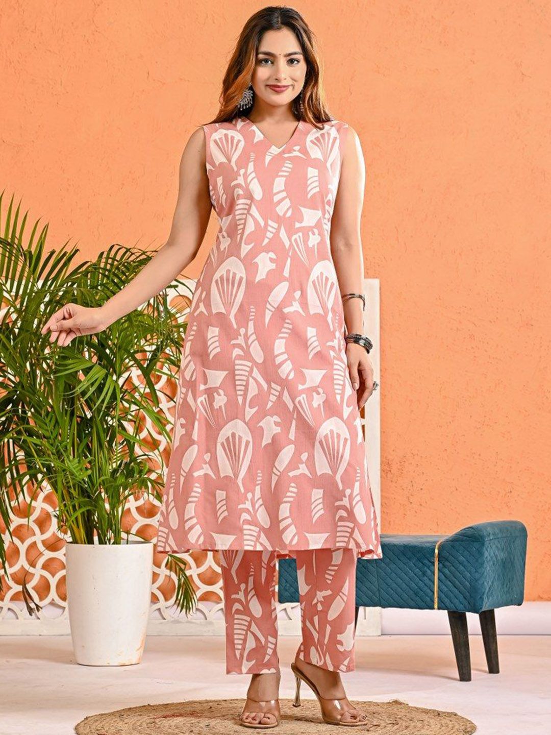 Khatri Creations Printed V-Neck Pure Cotton Top With Palazzos Co-Ords-picture-39