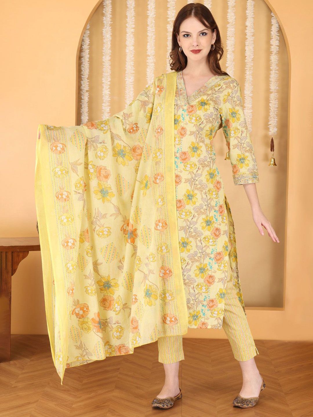 Anouk Women Floral Printed Cotton Kurta with Trousers & Dupatta