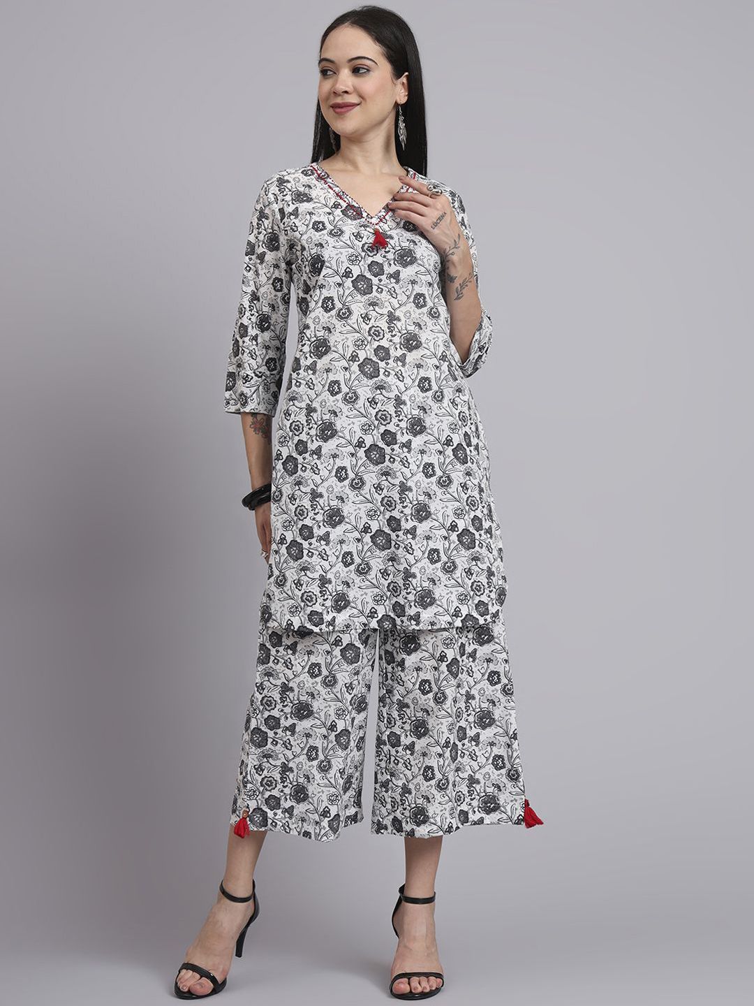 aayusika Printed Cotton V-Neck Tunic With Trouser Co-Ords-picture-18