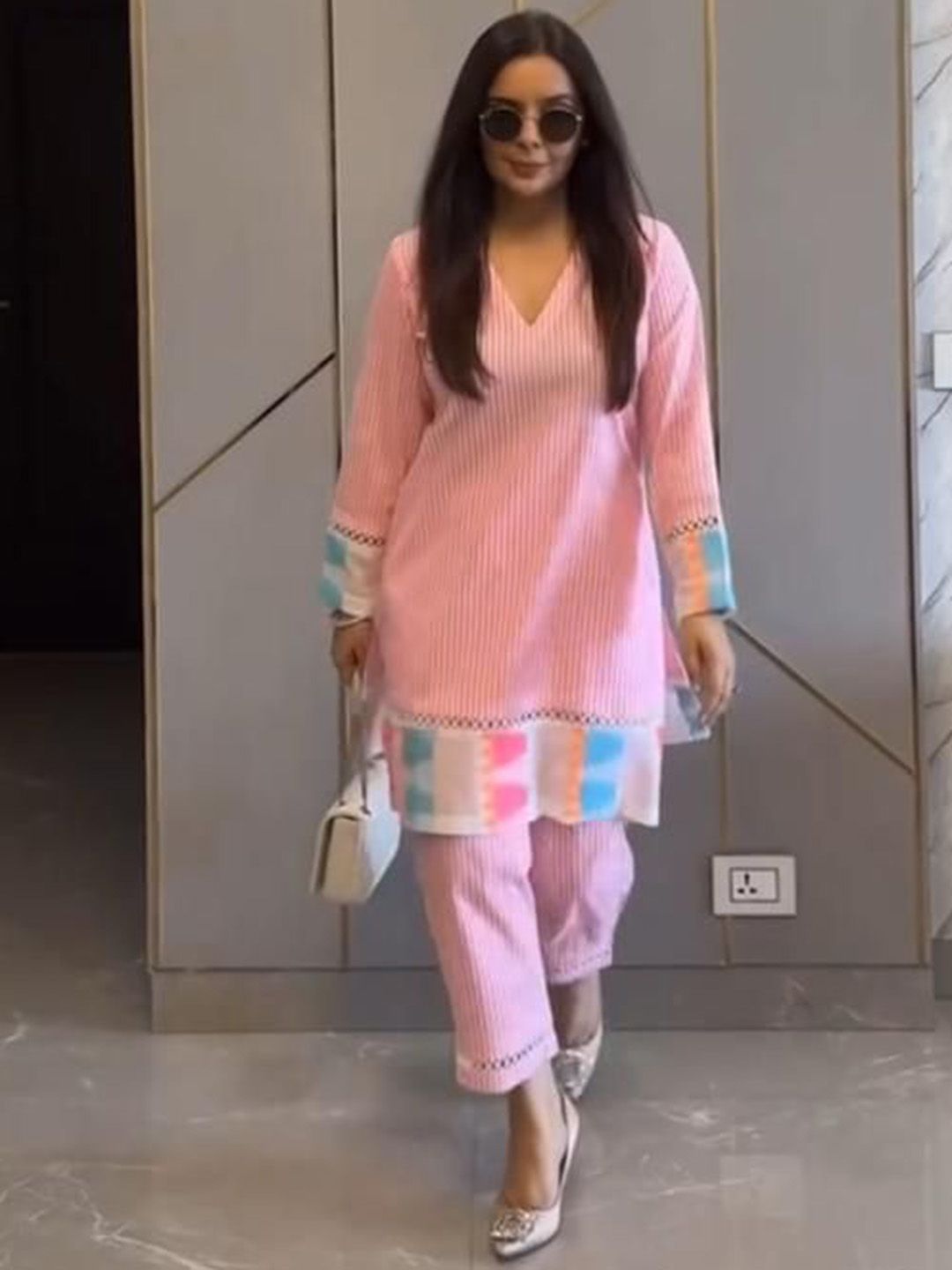 HETVI CREATION Women Striped Printed A-Line Kurta with Trousers