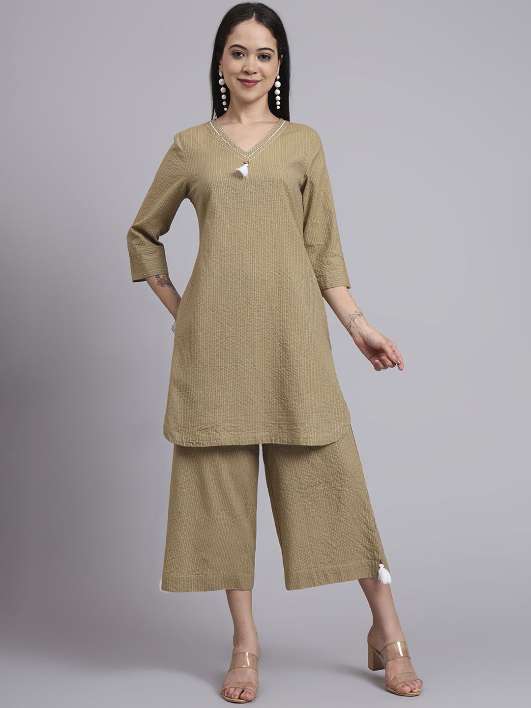 aayusika Cotton V-Neck Tunic With Trouser Co-Ords-picture-27