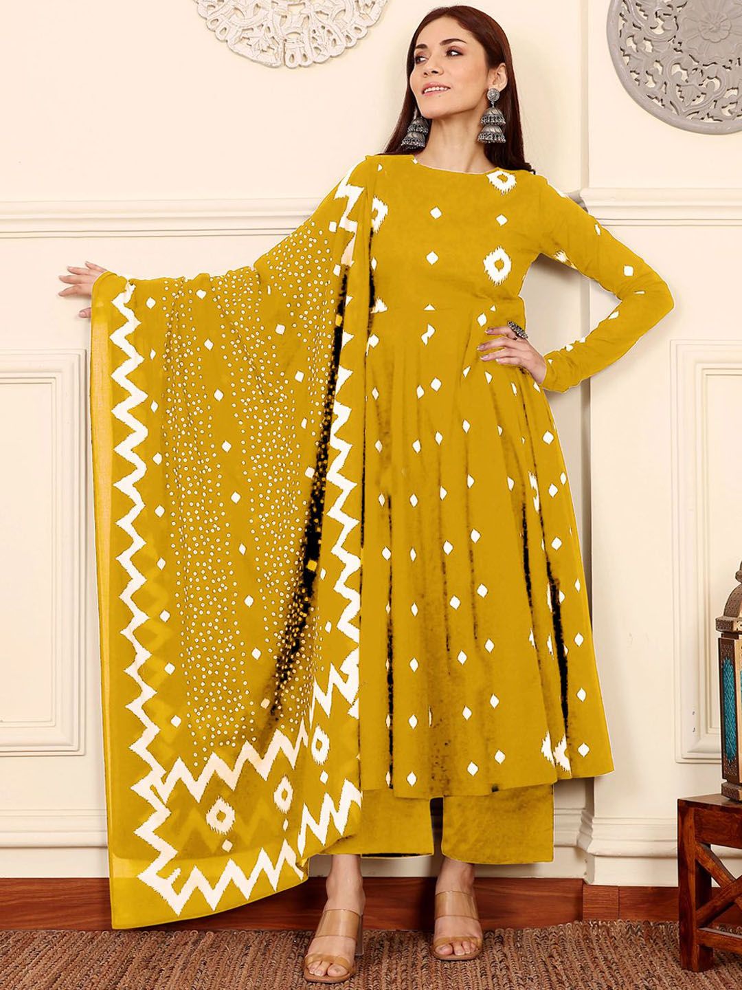 GoSriKi Women Geometric Printed Anarkali Kurta with Trousers & Dupatta