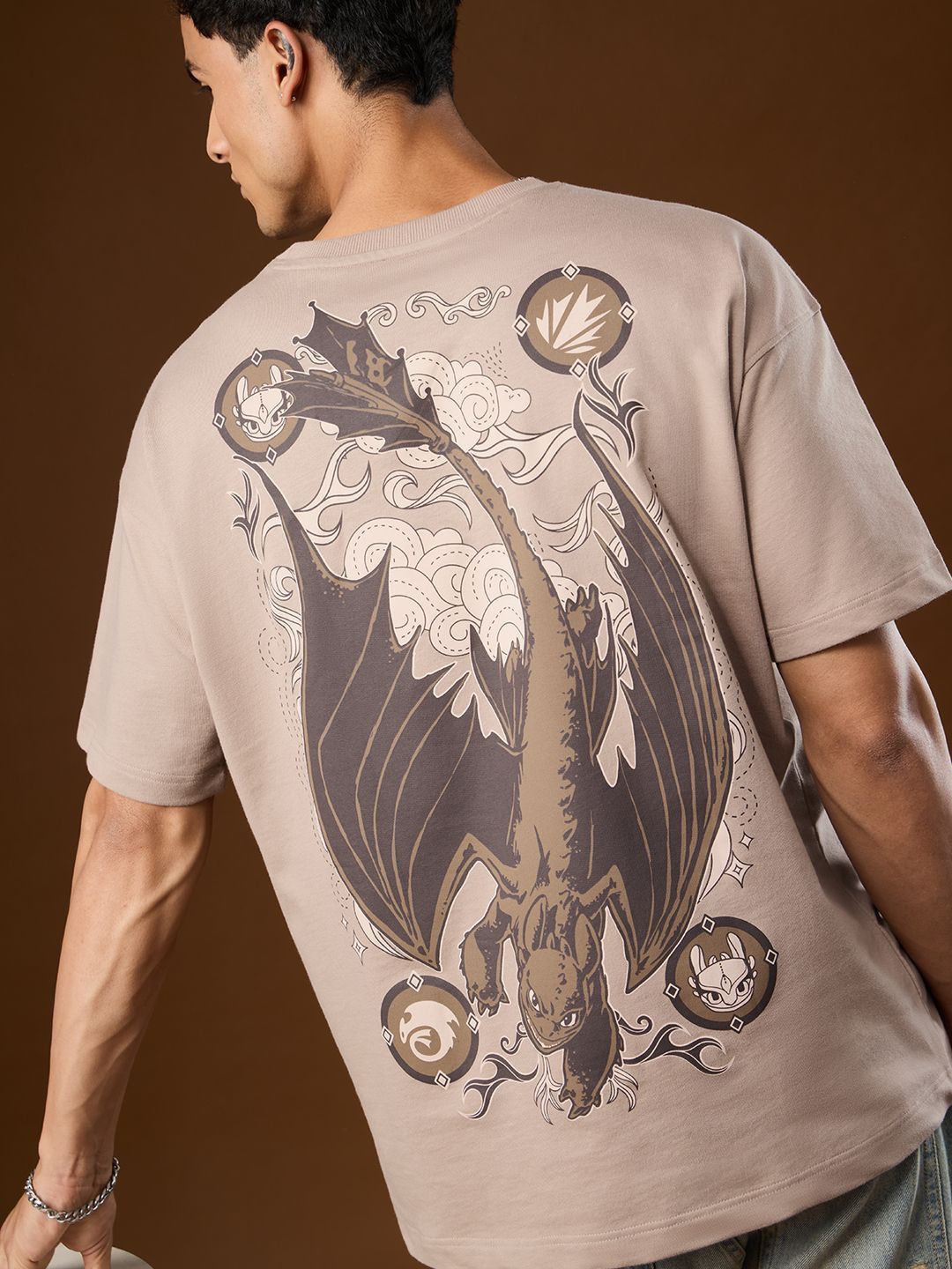 The Souled Store Oversized Httyd Let's Fly Printed Pure Cotton T-Shirt