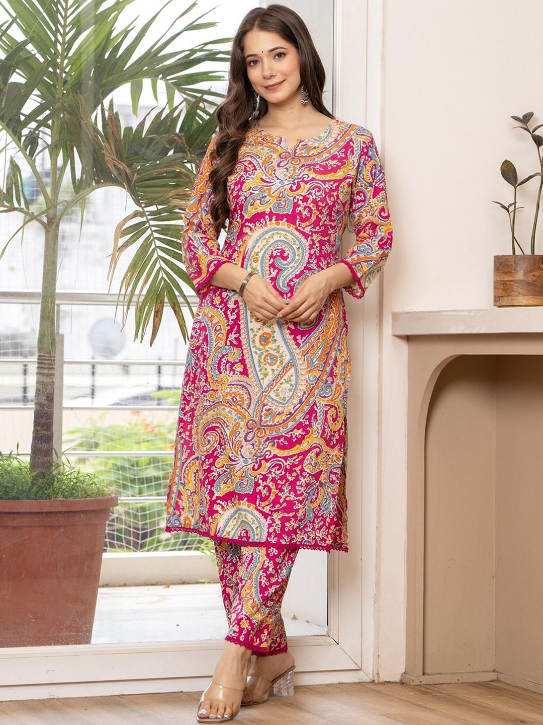 PRISCA Paisley Printed Notch Neck Straight Kurta With Trouser