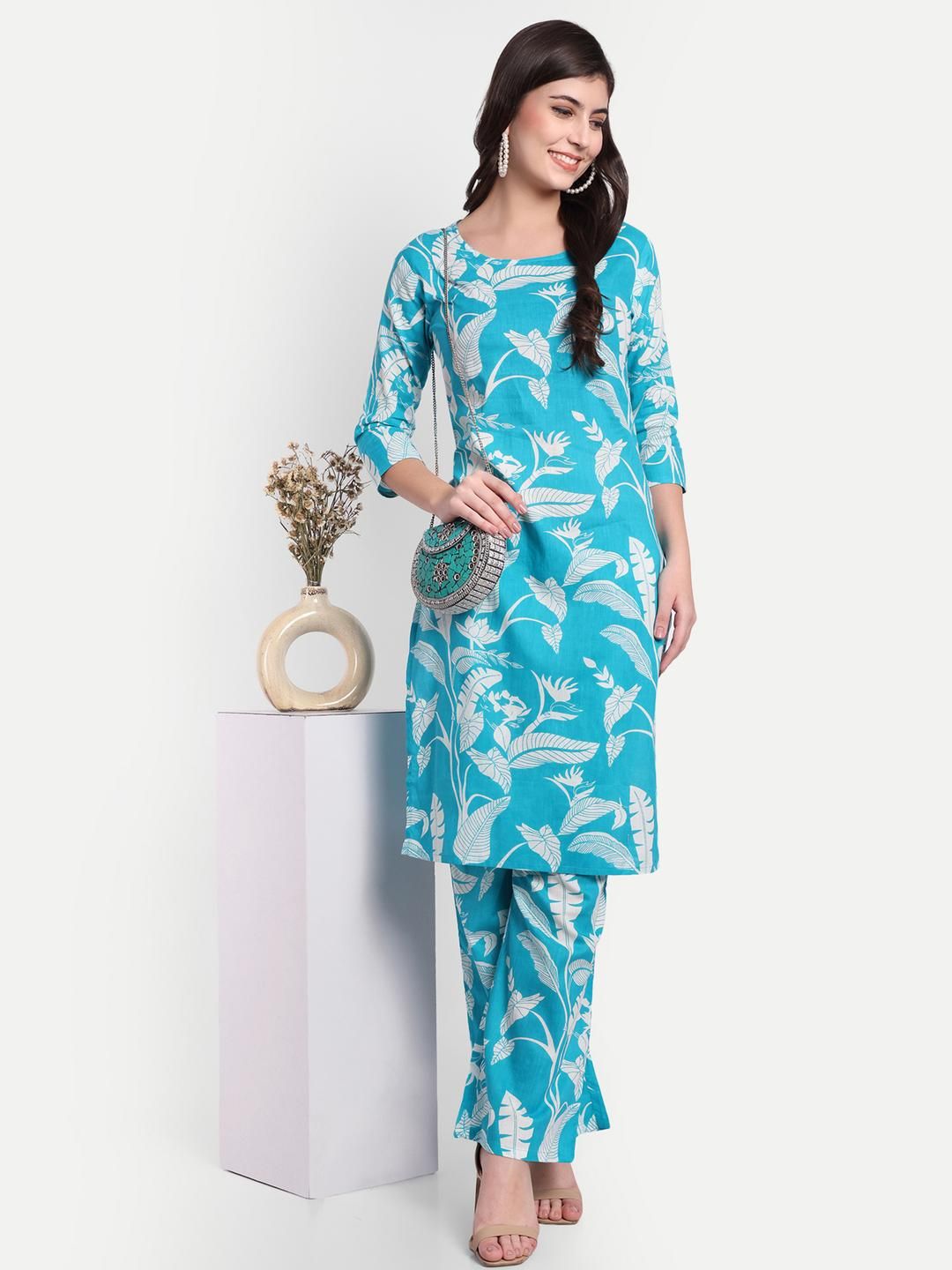 KARN KAWACH Women Blue Kurta Sets
