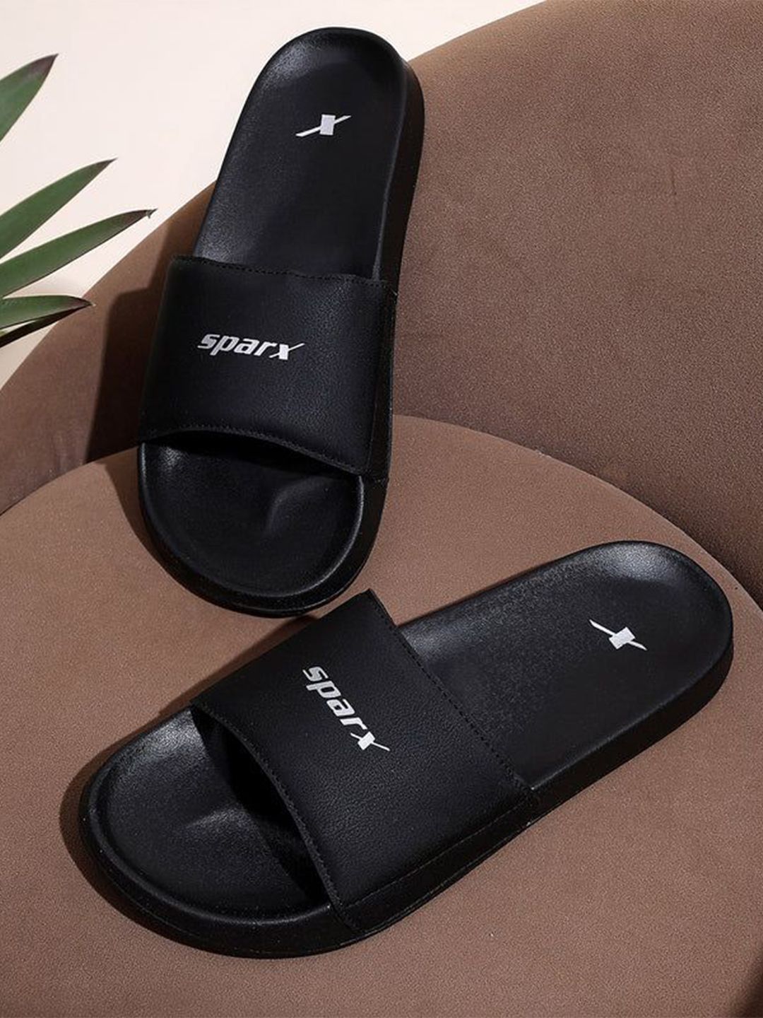 Sparx Men Printed Rubber Sliders-image-18