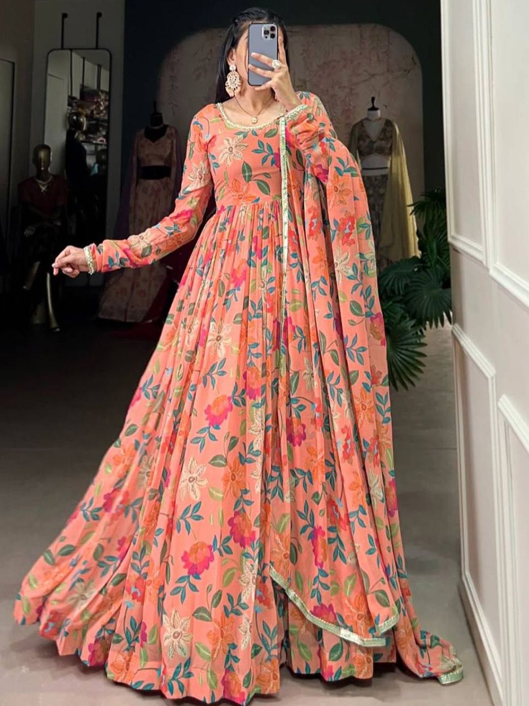 JAPNAAM Women Floral Printed Pleated Kurta with Trousers & With Dupatta