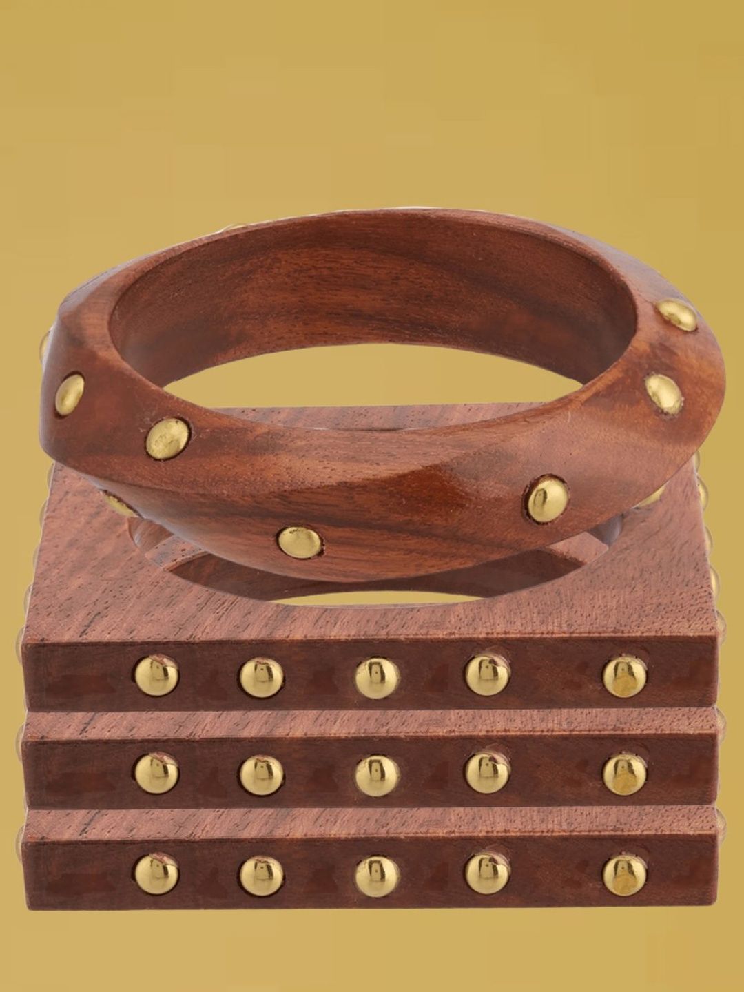 ATIBELLE Set Of 4 Gold-Plated Beaded Twisted Shaped Wooden Bangles