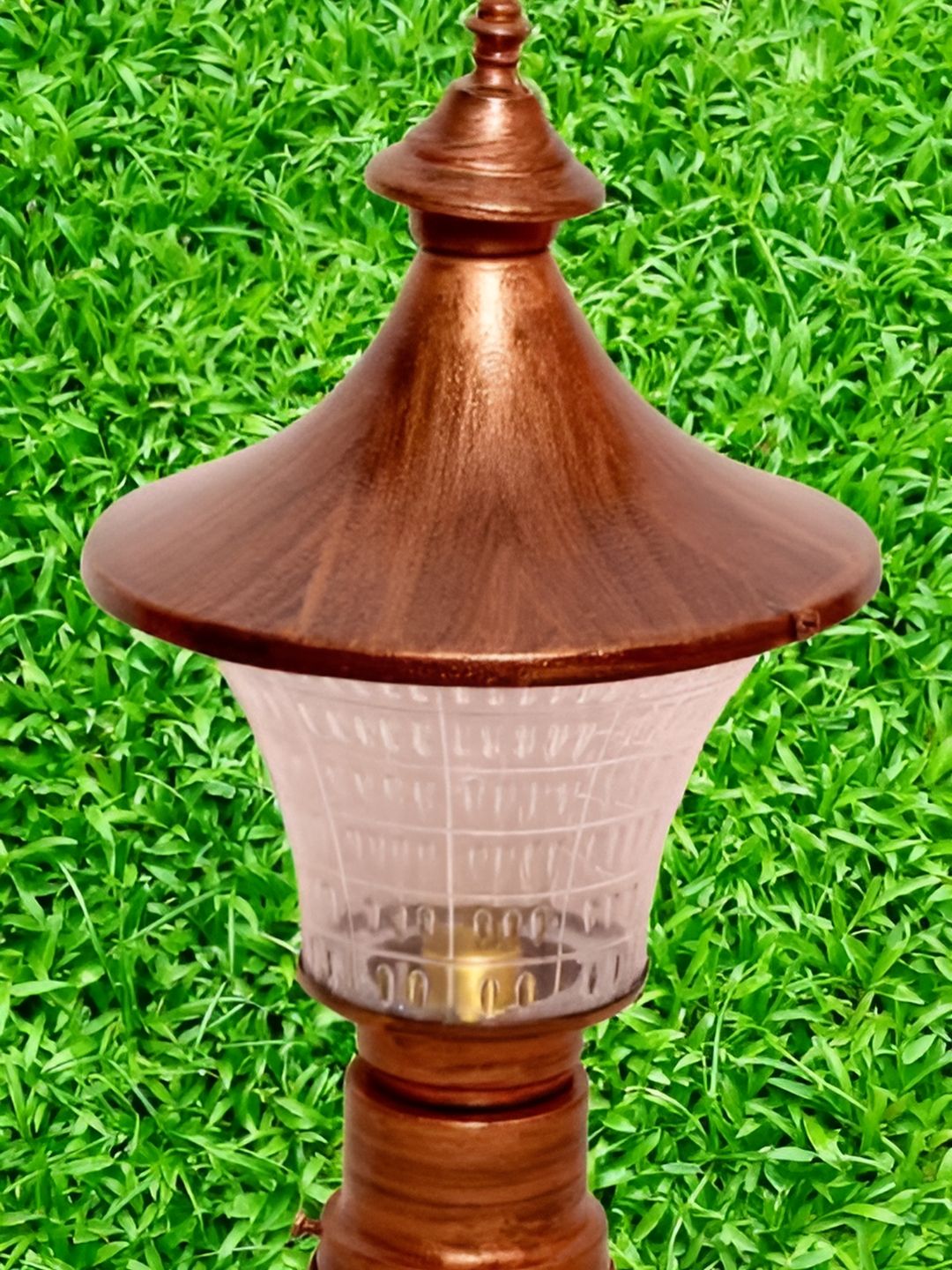 KINIS Copper-Toned Frustum Shape Metal Gate & Garden Light Outdoor Lamps-image-1