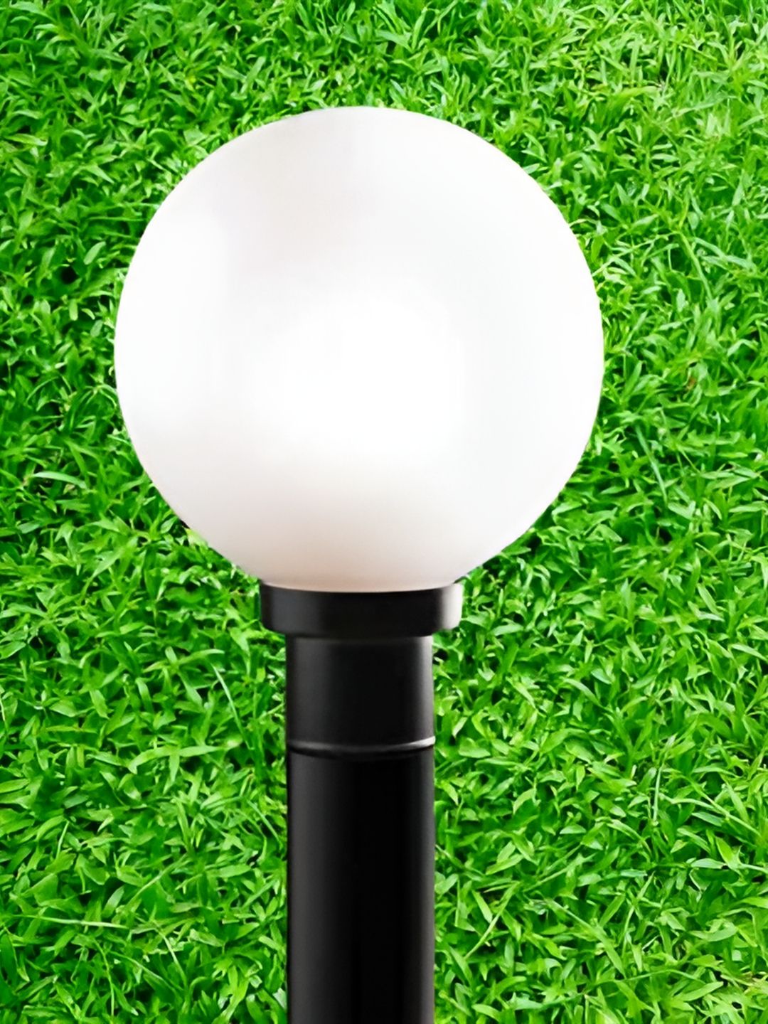 KINIS White & Black Modern Shaped Weatherproof & Rust-Resistant Outdoor Pole Lamp-picture-5