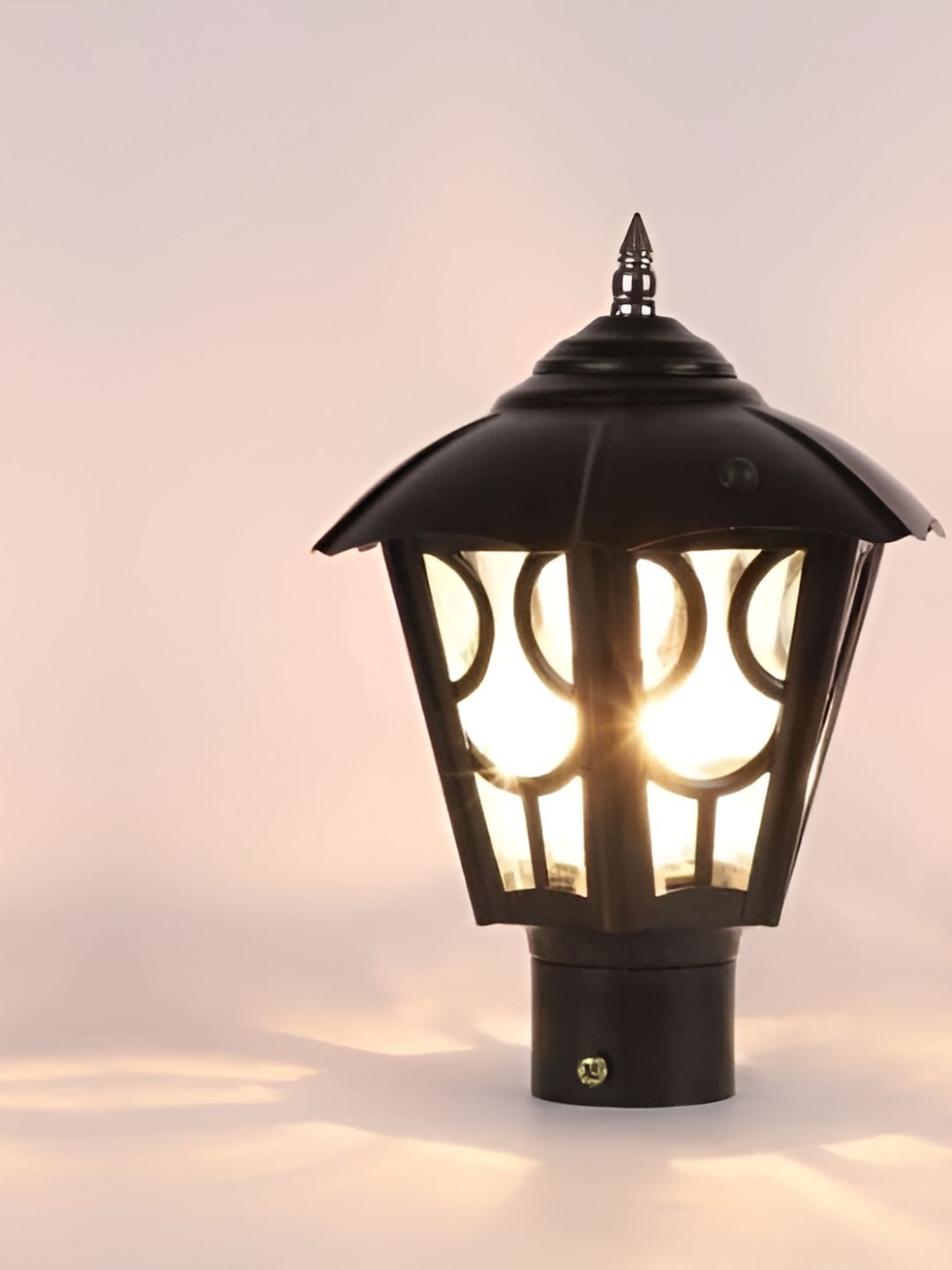 KINIS Black & White Modern Shaped Weatherproof & Rust-Resistant Outdoor Pole Lamp-picture-22