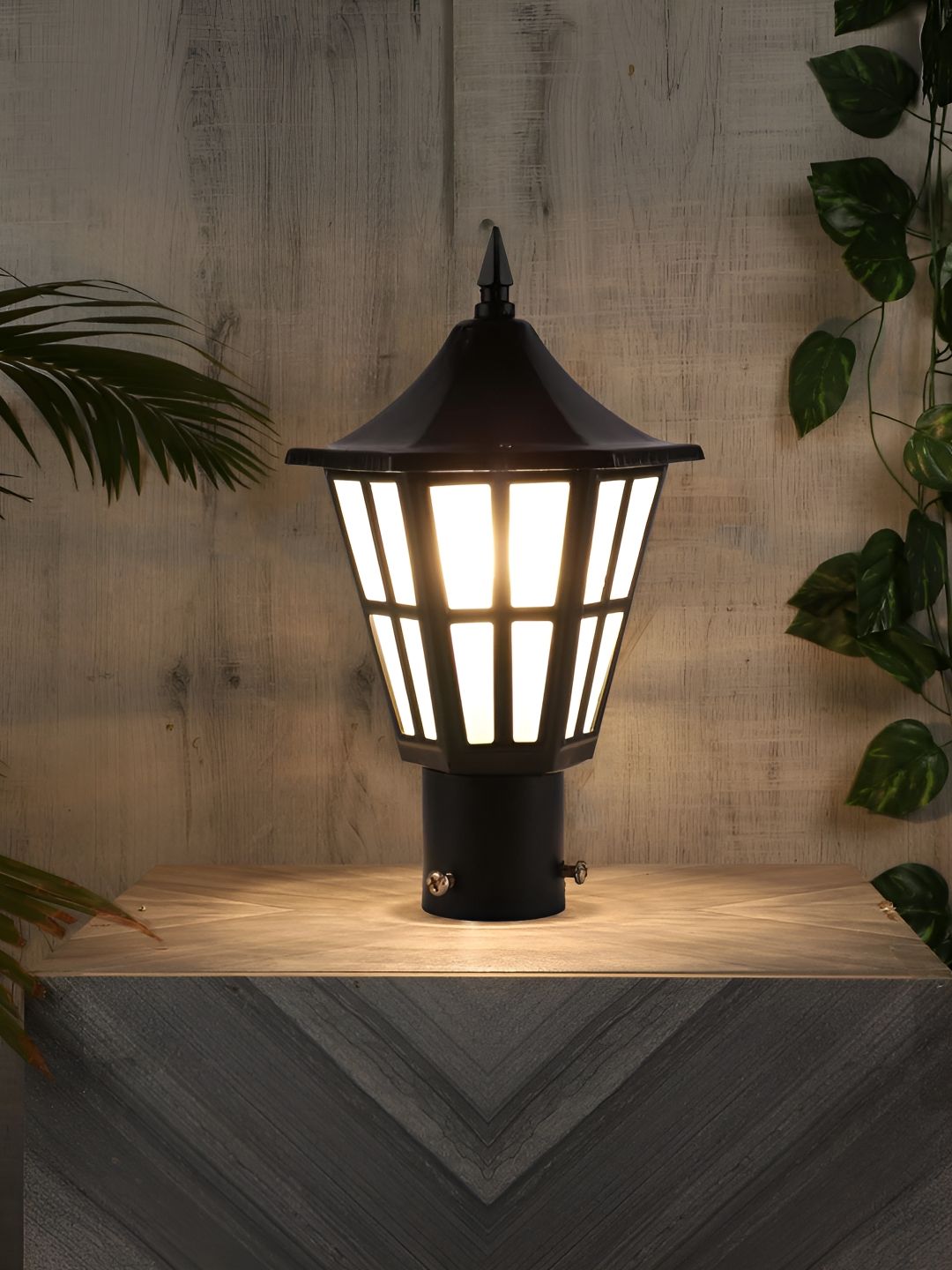 KINIS Black & White Modern Shaped Weatherproof & Rust-Resistant Outdoor Pole Lamp-image-16