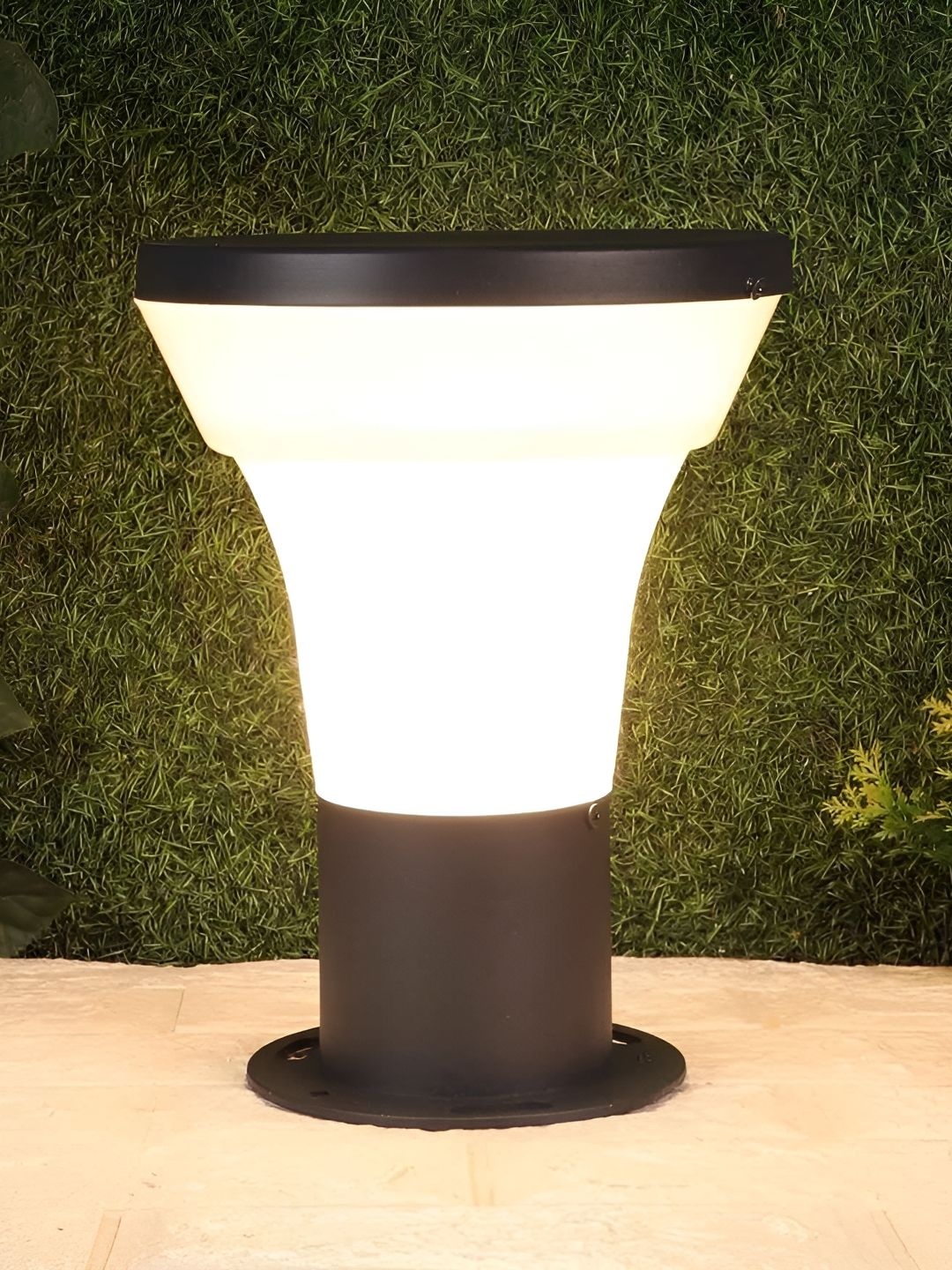 KINIS Grey Modern Shape Gate & Garden Light Outdoor Lamp For Home & Office Entrance