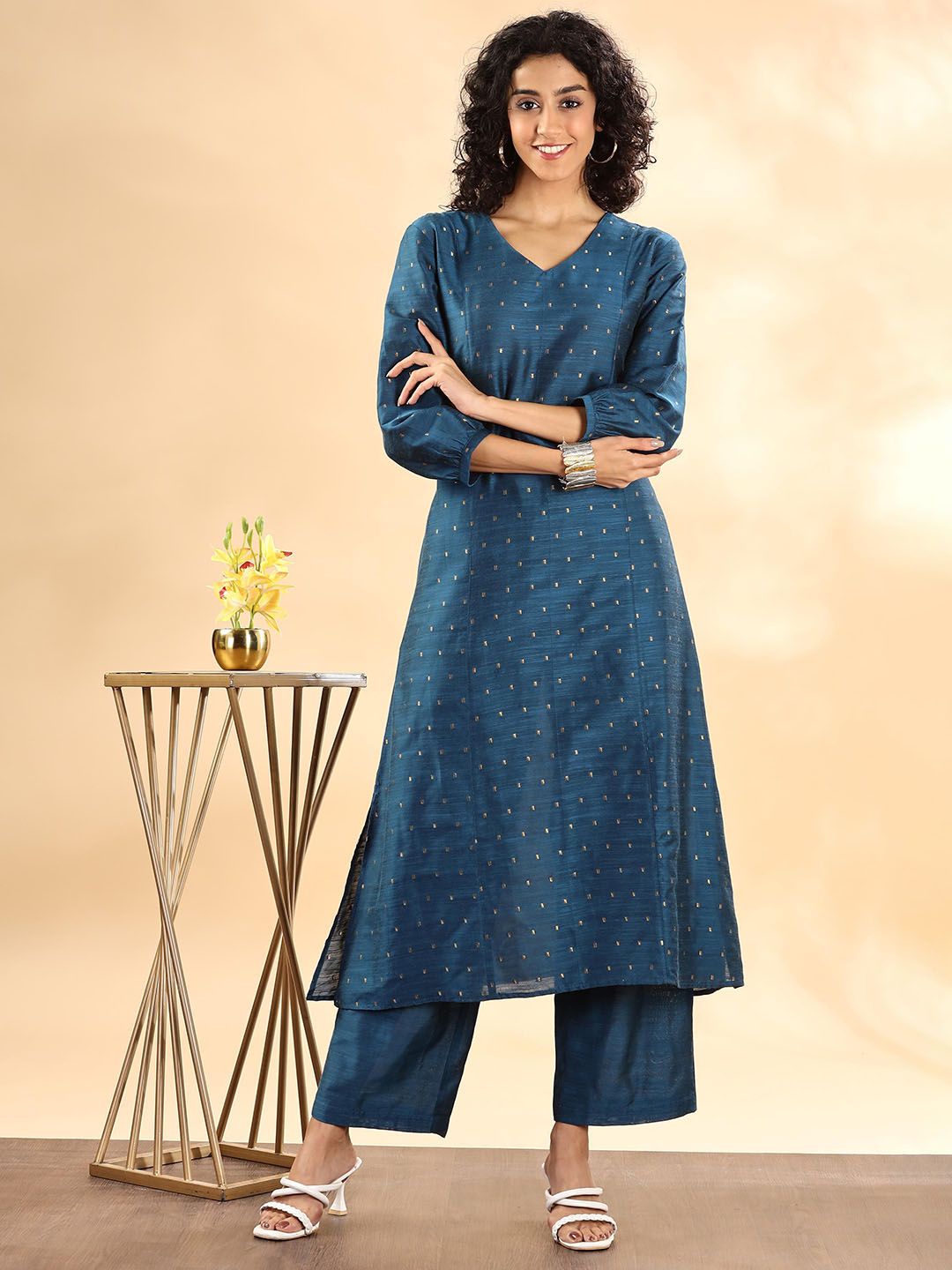 Anouk Women Ethnic Motifs Embroidered Kurta with Palazzo