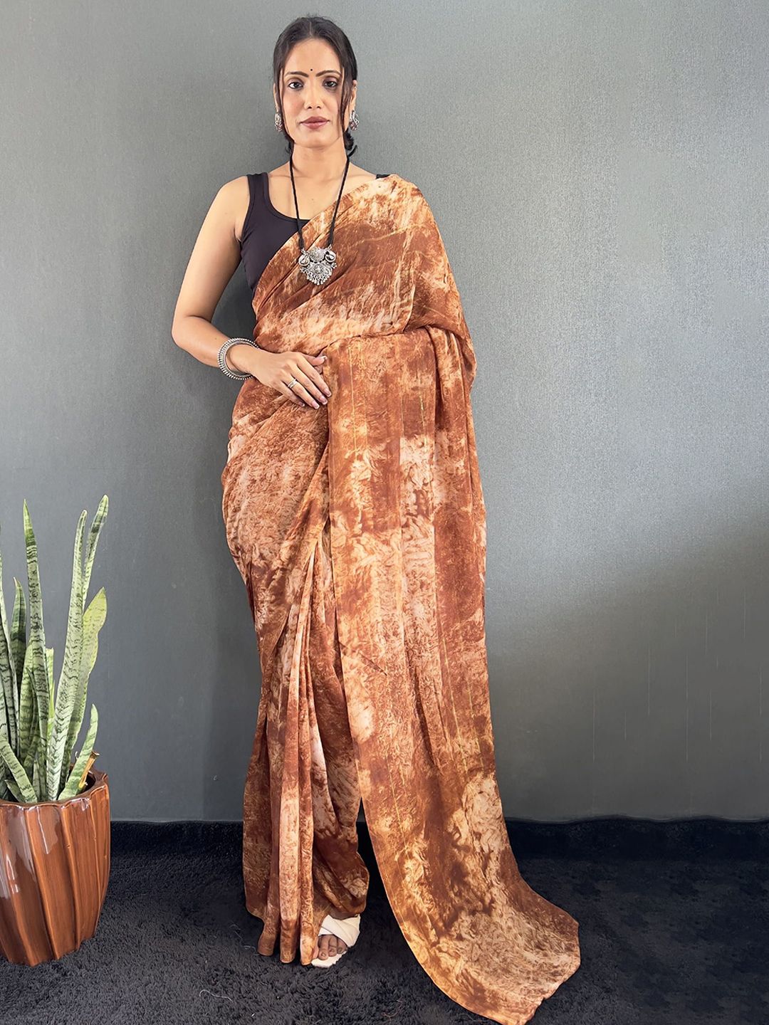 Mitera Tie and Dye Pure Georgette Ready To Wear Saree-picture-19