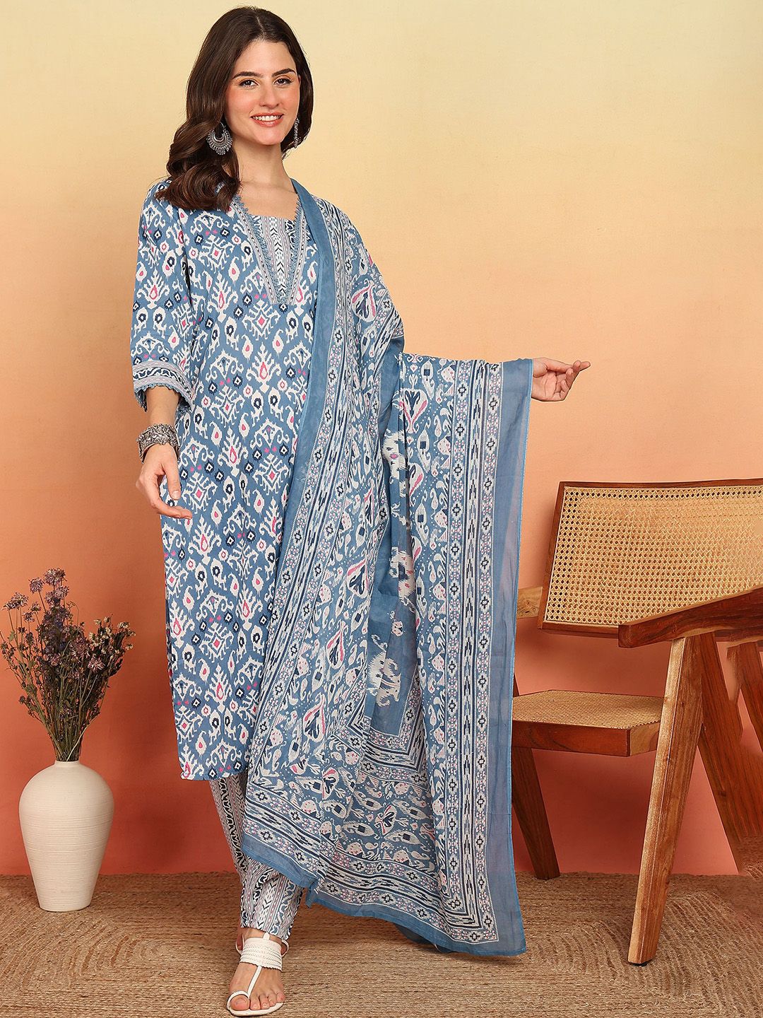 Vbuyz Abstract Printed V-Neck Pure Cotton Straight Kurta With Trousers & Dupatta