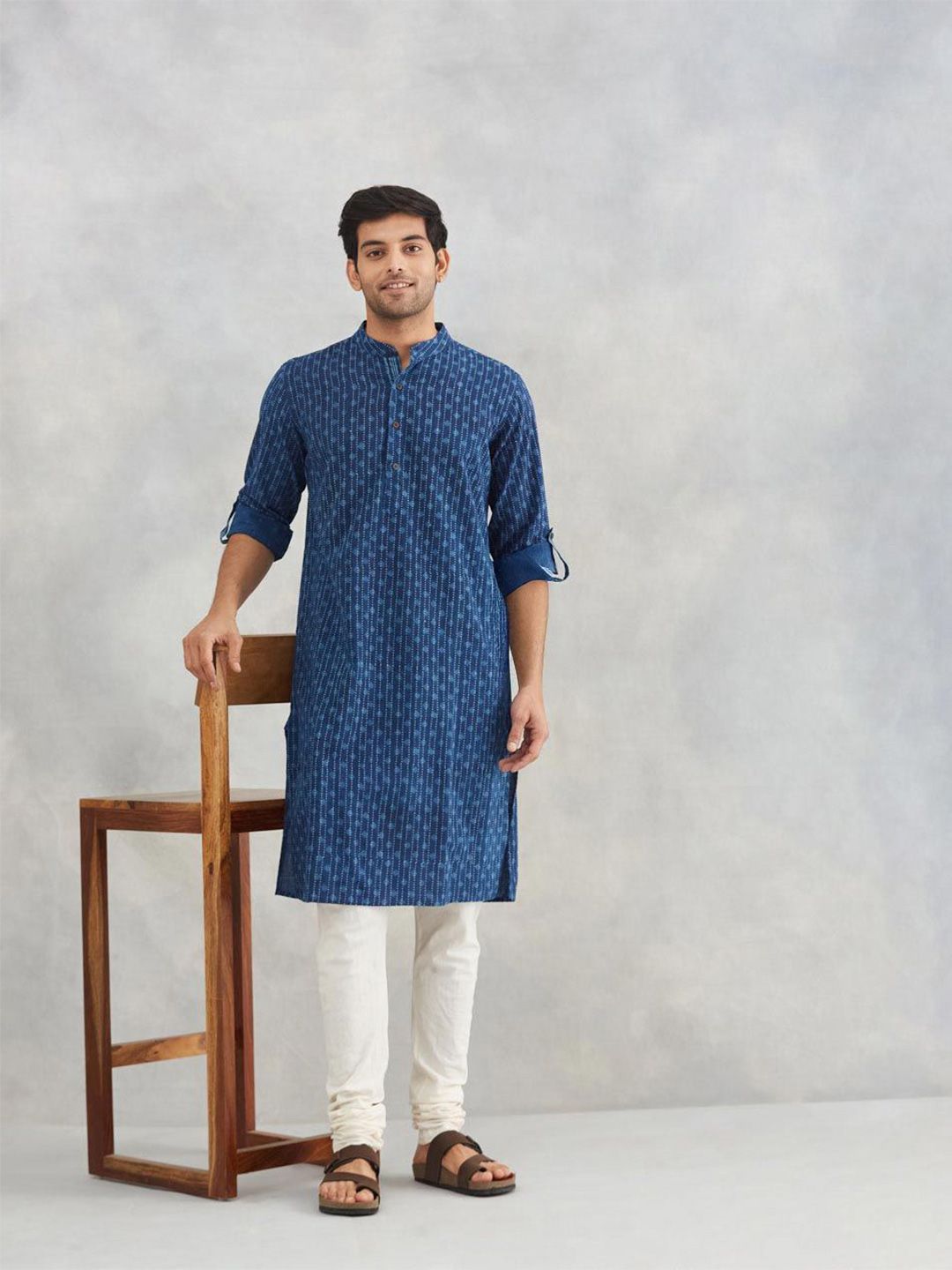 Fabindia Men Geometric Printed Thread Work Mandarin Collar Kurta-picture-33
