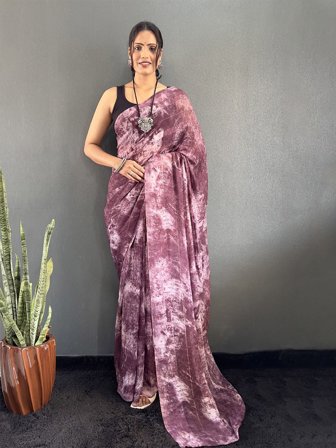 Mitera Women Tie and Dye Pure Georgette Ready to Wear Saree-picture-27