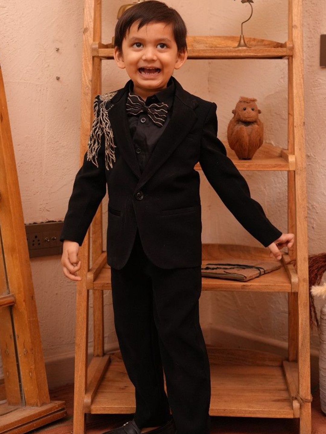 Funny Bones Clothings Boys Lioncrest Single-Breasted Four-Piece Suit