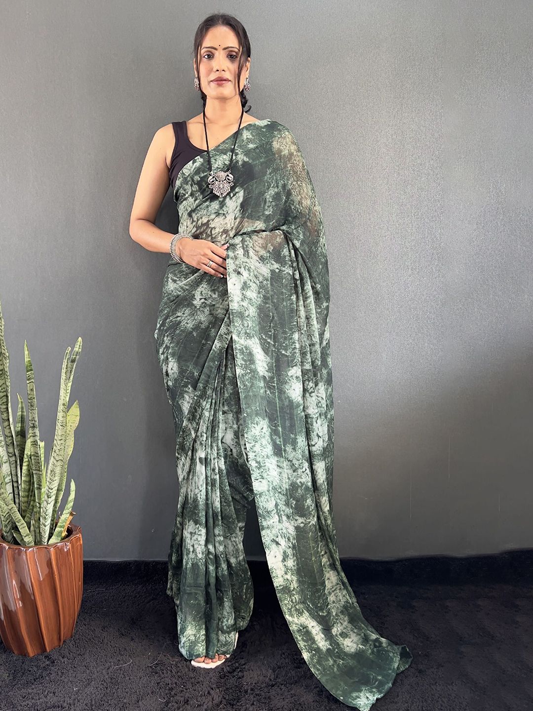 Mitera Tie and Dye Pure Georgette Saree-picture-10