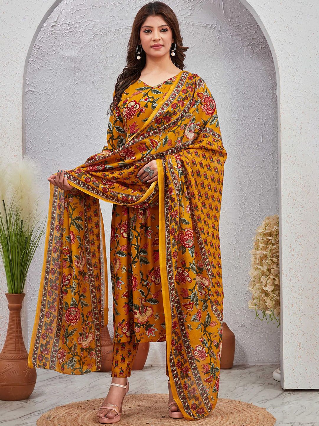 SKY FAB Women Ethnic Motifs Printed Regular Kurti Set With Dupatta