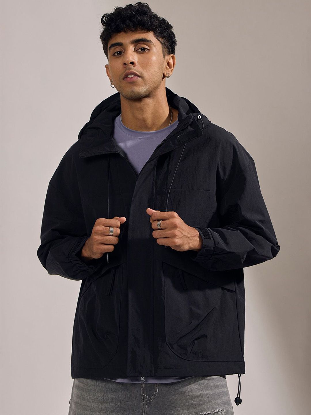 Espanshe Men Solid Hooded Sporty Jacket-image-17