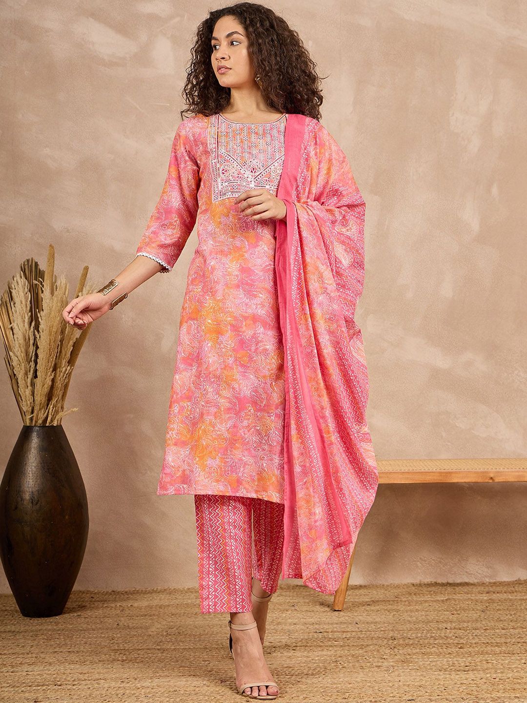House of Pataudi Women Ethnic Motifs Printed Pure Cotton Kurta with Trousers & Dupatta